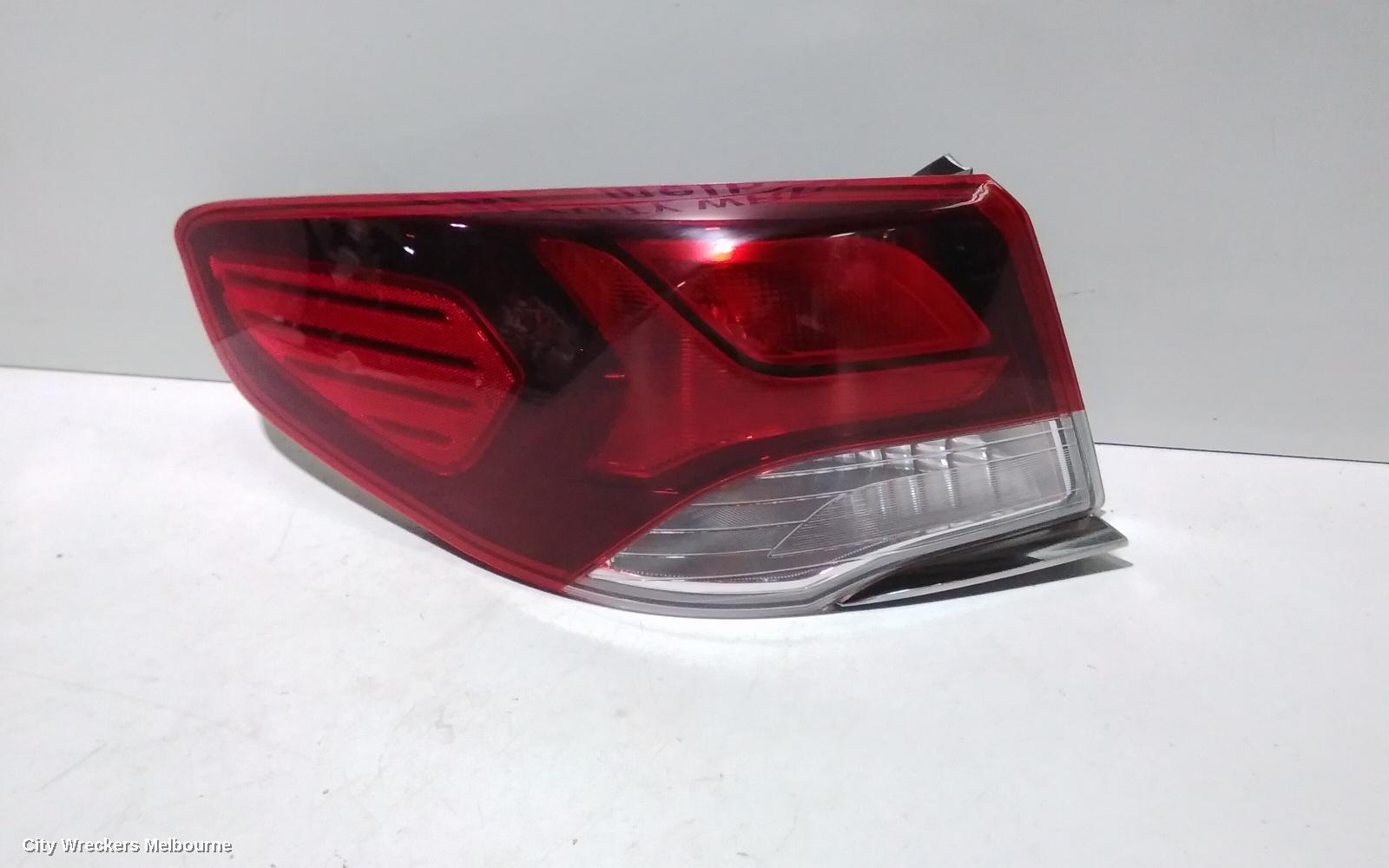 HYUNDAI SONATA LEFT TAILLIGHT, LF, NON LED TYPE, 08/2017 - 01/2020