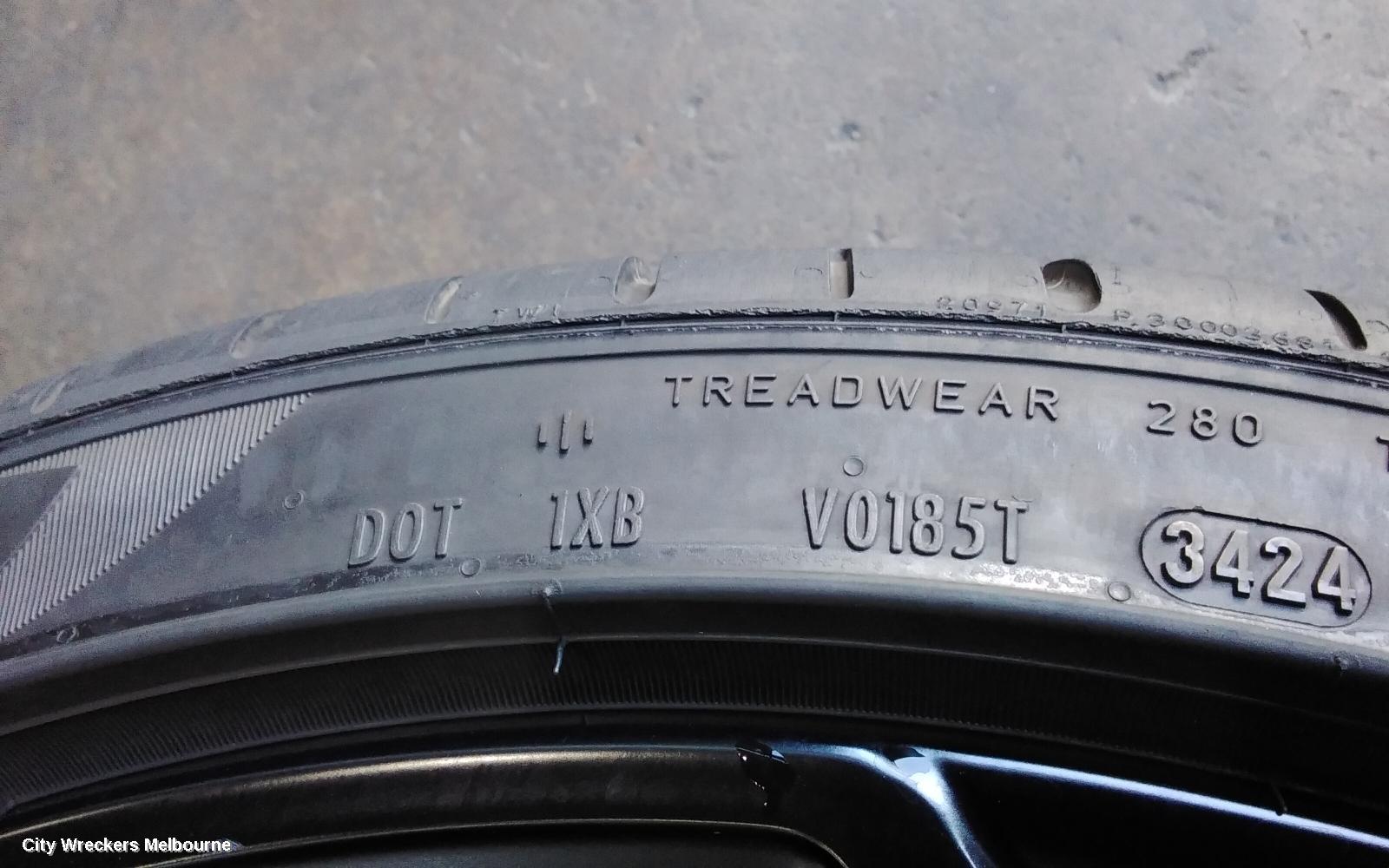 HYUNDAI I30 WHEEL MAG, FACTORY, 19X8IN, 5 V SPOKE, HIGH GLOSS BLACK, CN7, SEDAN (S.KOREA VIN KMHL), 03/2023 ONWARDS