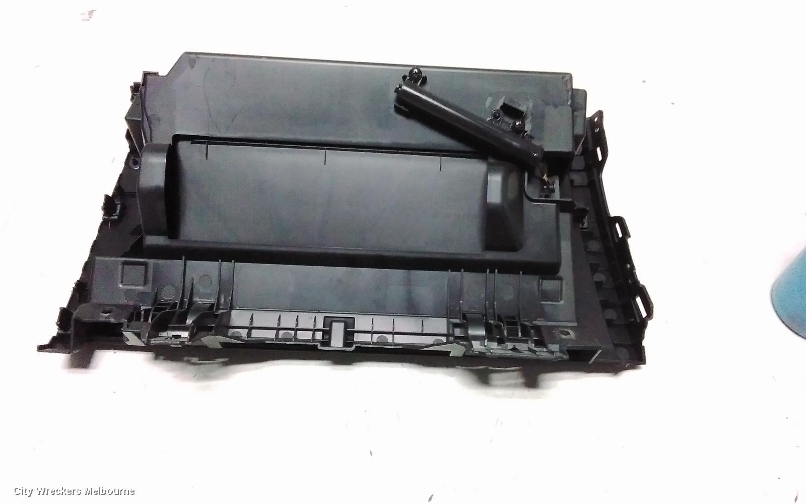 LDV T60 GLOVE BOX, SK8C, 07/2017 ONWARDS