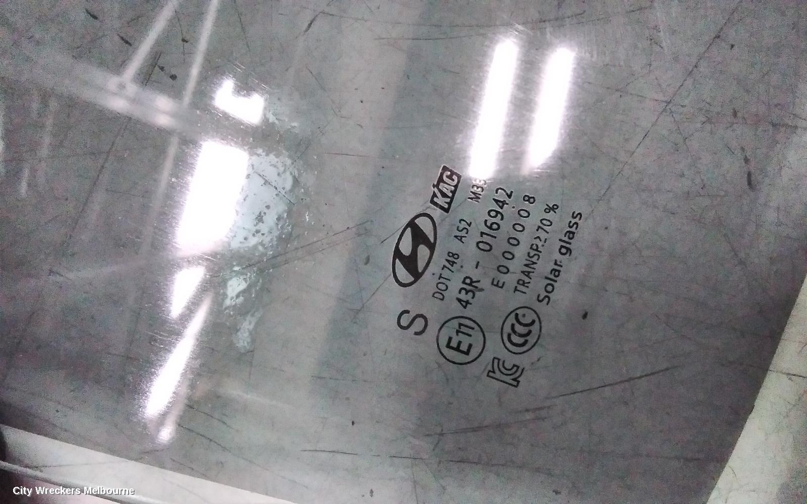 HYUNDAI I30 RIGHT REAR DOOR WINDOW, CN7, SEDAN, 10/2020 ONWARDS