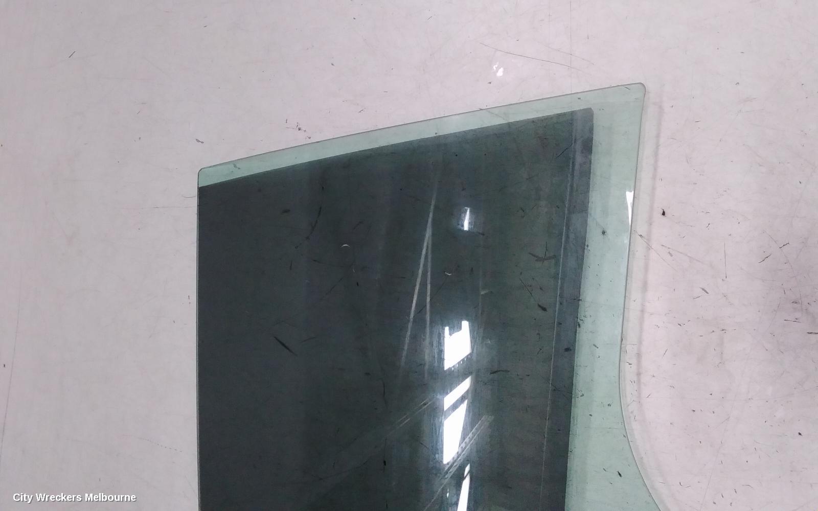 HYUNDAI I30 RIGHT REAR DOOR WINDOW, CN7, SEDAN, 10/2020 ONWARDS