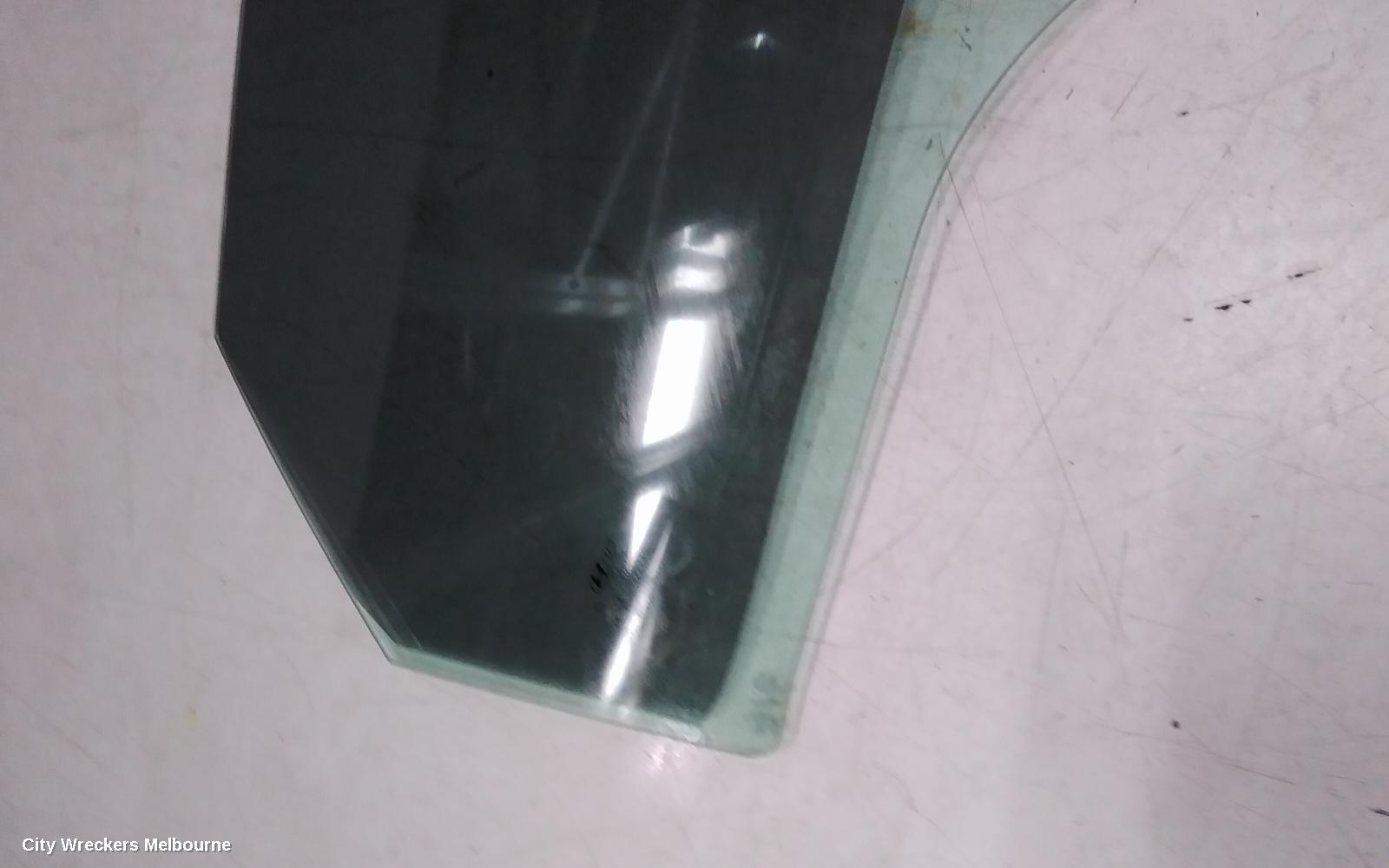 HYUNDAI I30 RIGHT REAR DOOR WINDOW, CN7, SEDAN, 10/2020 ONWARDS
