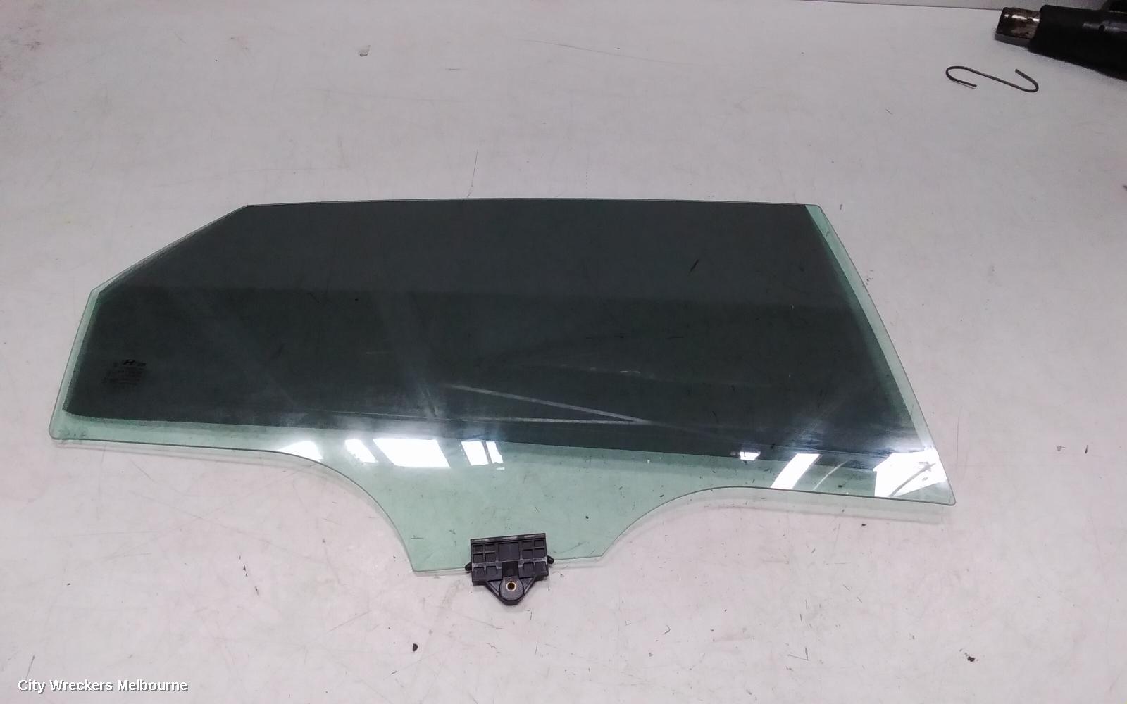 HYUNDAI I30 RIGHT REAR DOOR WINDOW, CN7, SEDAN, 10/2020 ONWARDS
