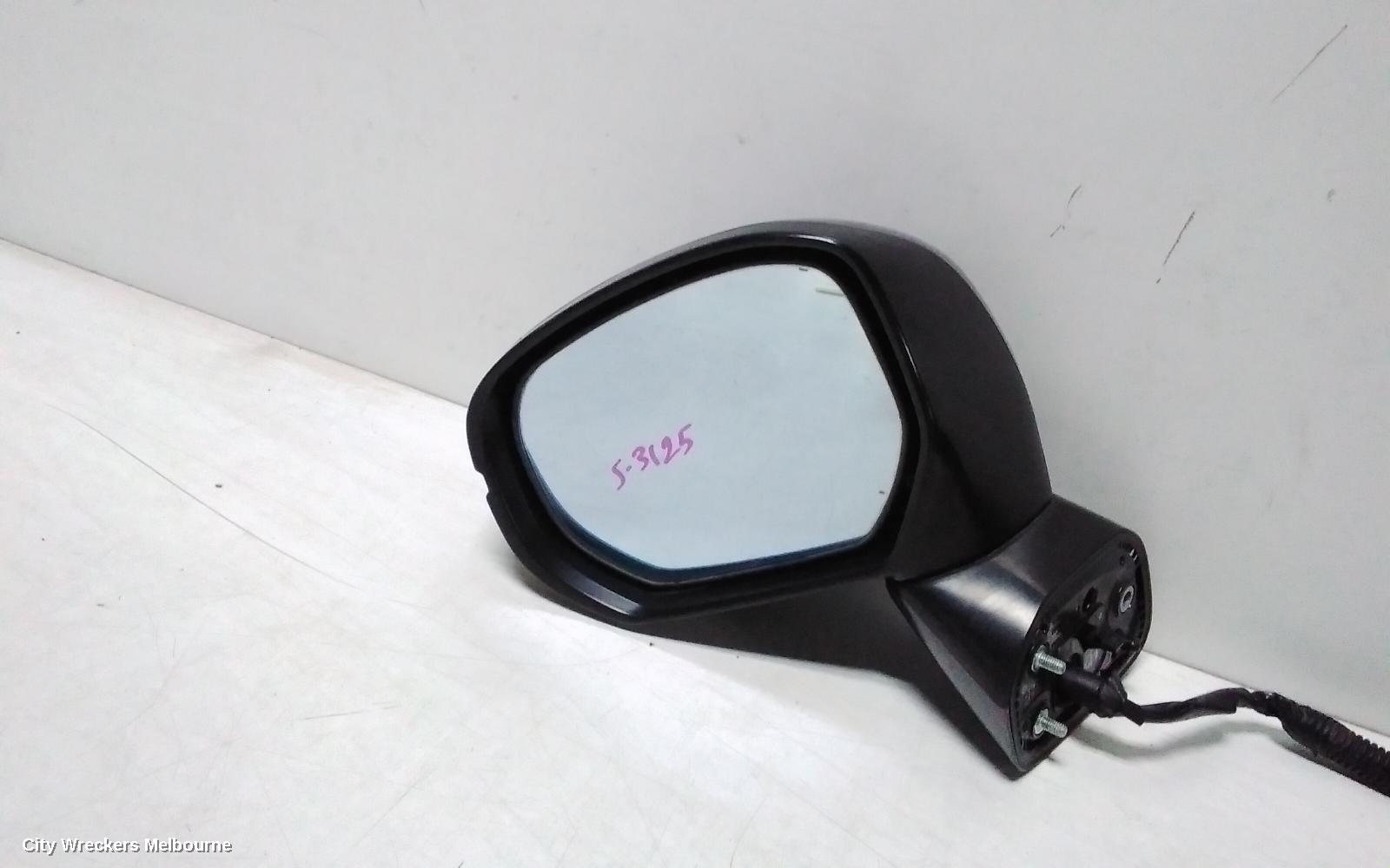 HONDA ODYSSEY LEFT DOOR MIRROR, RC1, POWER FOLD, COLOUR CODED, NON CAMERA & NON BLIND SPOT TYPE, 02/2014 - 03/2022