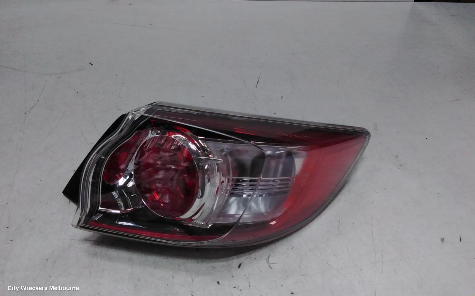 MAZDA 3 RIGHT TAILLIGHT, BL, HATCH, STANDARD TYPE, 04/2009 - 10/2013