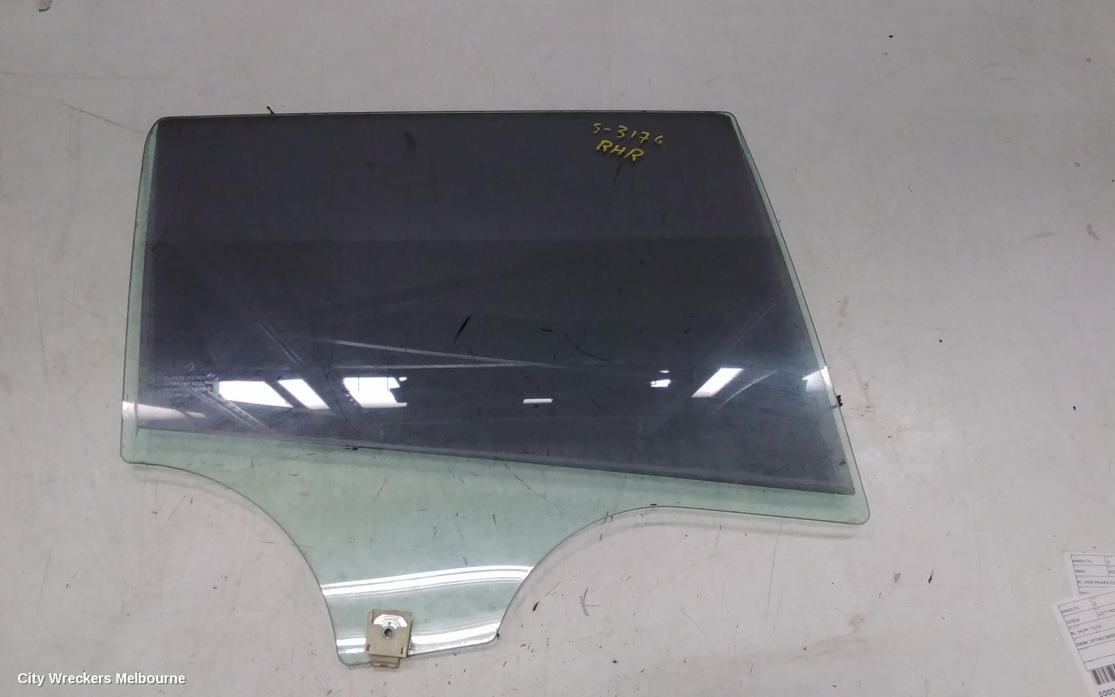MAZDA 3 RIGHT REAR DOOR WINDOW, BL, STANDARD TINT TYPE, HATCH, 04/2009 - 10/2013