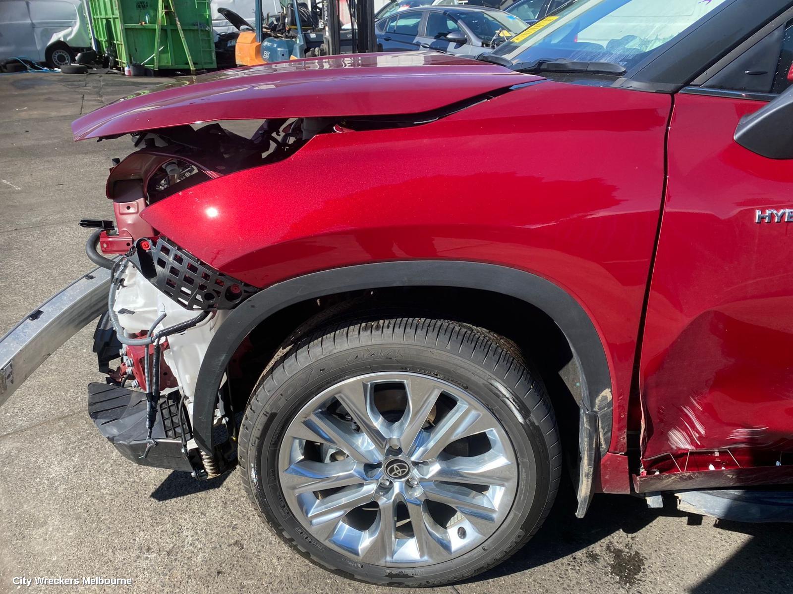 TOYOTA KLUGER ROOF RAIL