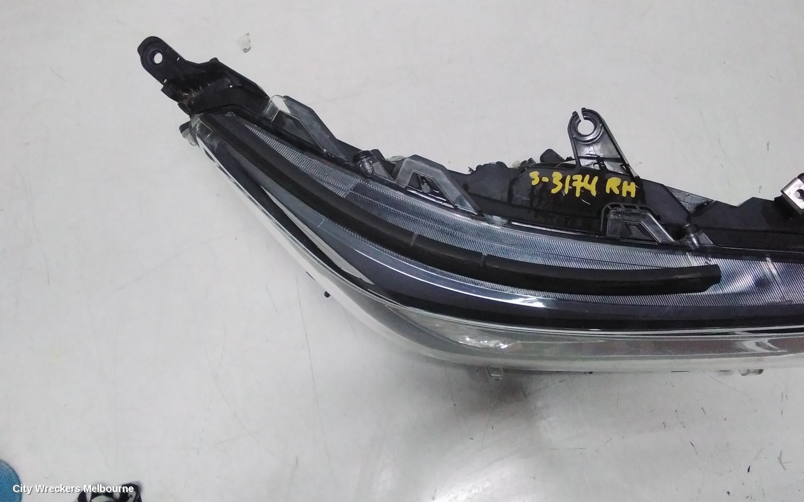 TOYOTA RAV4 RIGHT HEADLAMP, W/ LED, NON PROJECTOR TYPE, XA50, NON HEV, 11/2018 - 05/2024