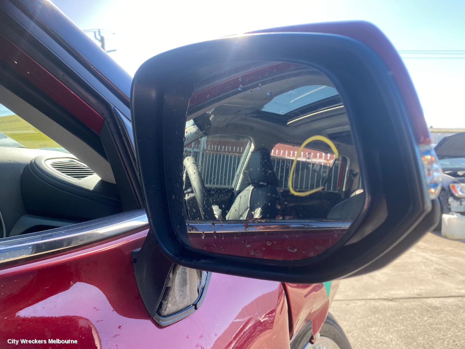 TOYOTA KLUGER ROOF RAIL