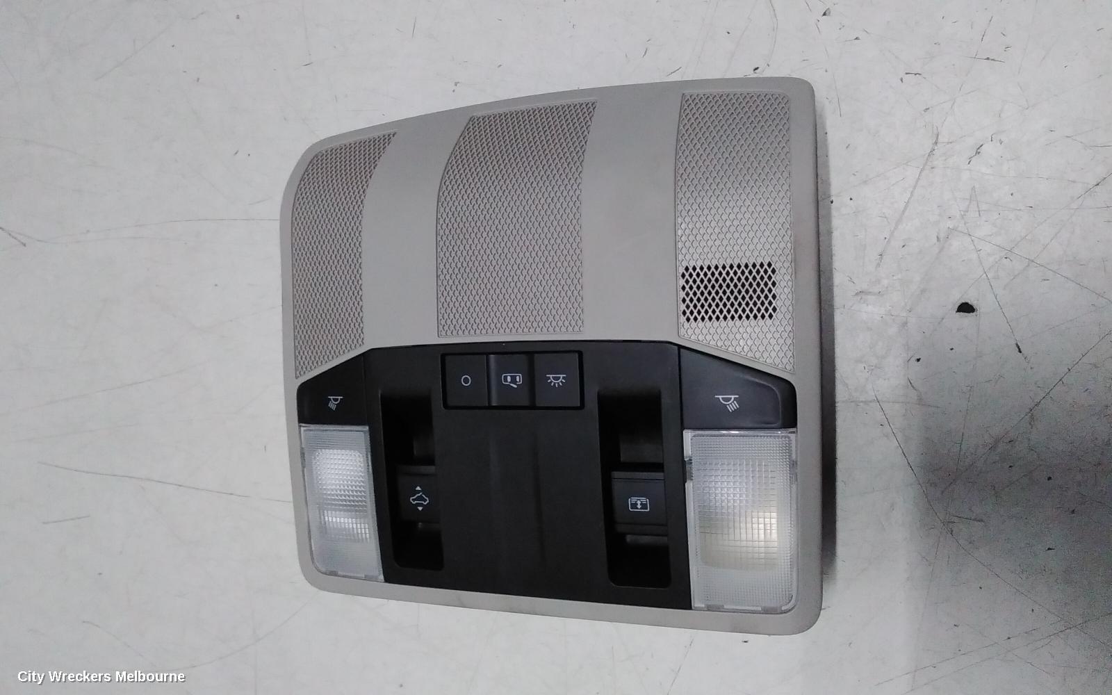 MITSUBISHI ECLIPSE CROSS COURTESY LIGHT, GEN 1, FRONT, 11/2017 ONWARDS