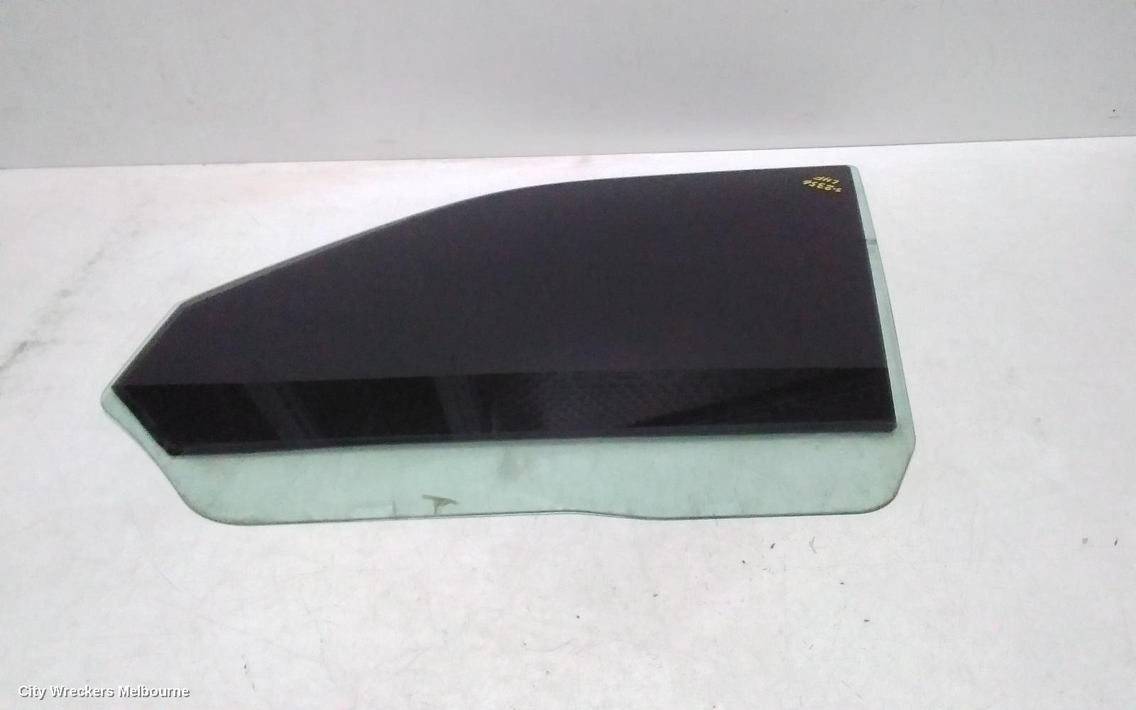 VOLKSWAGEN TRANSPORTER LEFT FRONT DOOR WINDOW, T5, 08/2004 - 06/2015