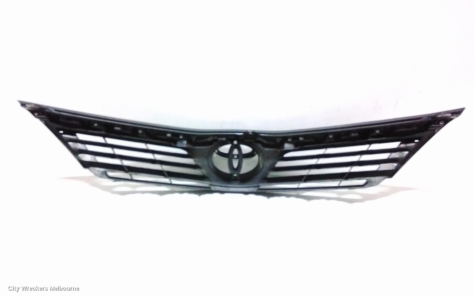 TOYOTA CAMRY GRILLE, RADIATOR GRILLE, ASV50, ALTISE, 3 LOUVRE TYPE, 11/2011 - 03/2015