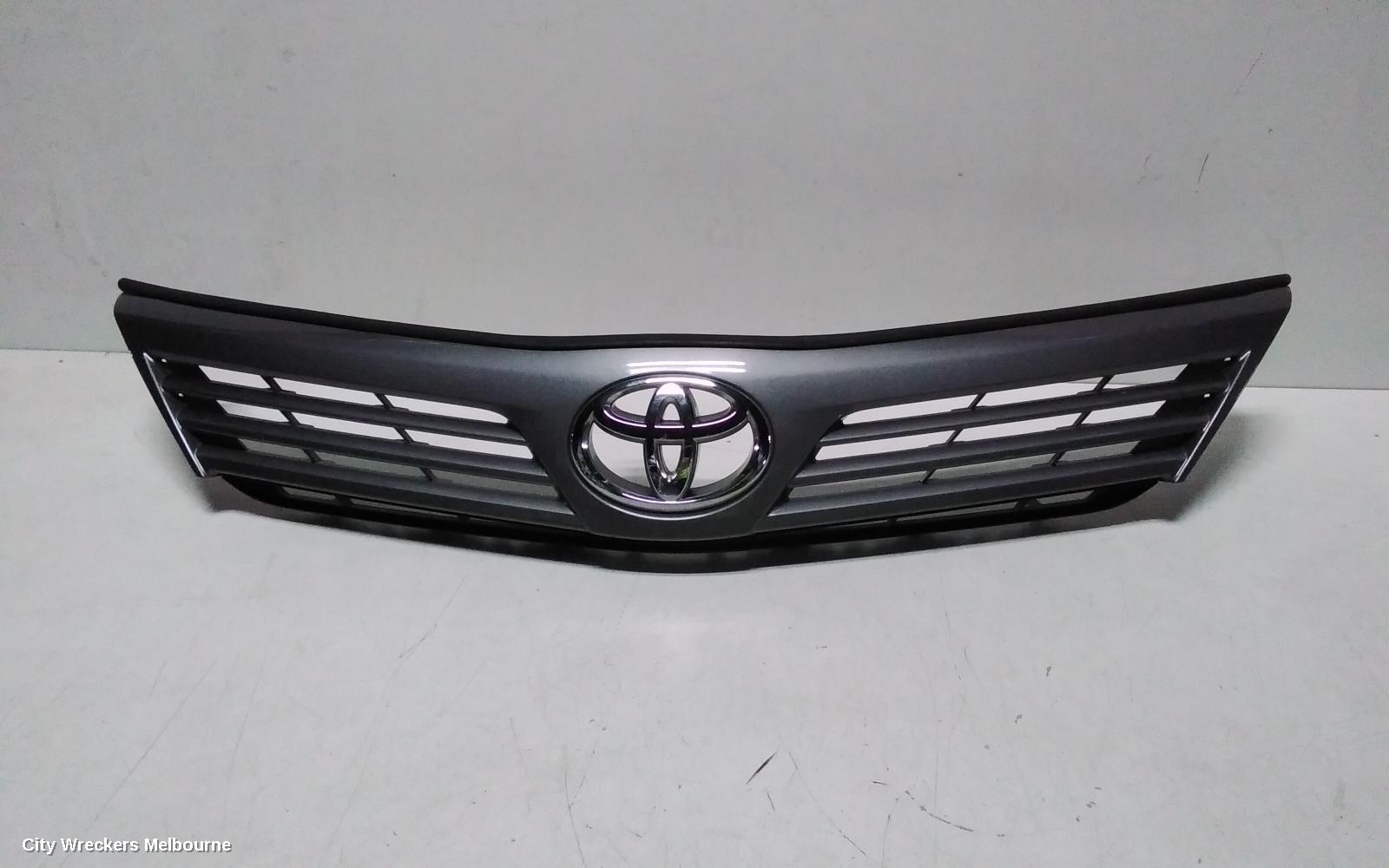 TOYOTA CAMRY GRILLE, RADIATOR GRILLE, ASV50, ALTISE, 3 LOUVRE TYPE, 11/2011 - 03/2015