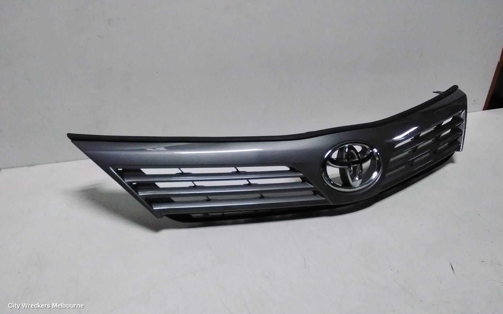 TOYOTA CAMRY GRILLE, RADIATOR GRILLE, ASV50, ALTISE, 3 LOUVRE TYPE, 11/2011 - 03/2015