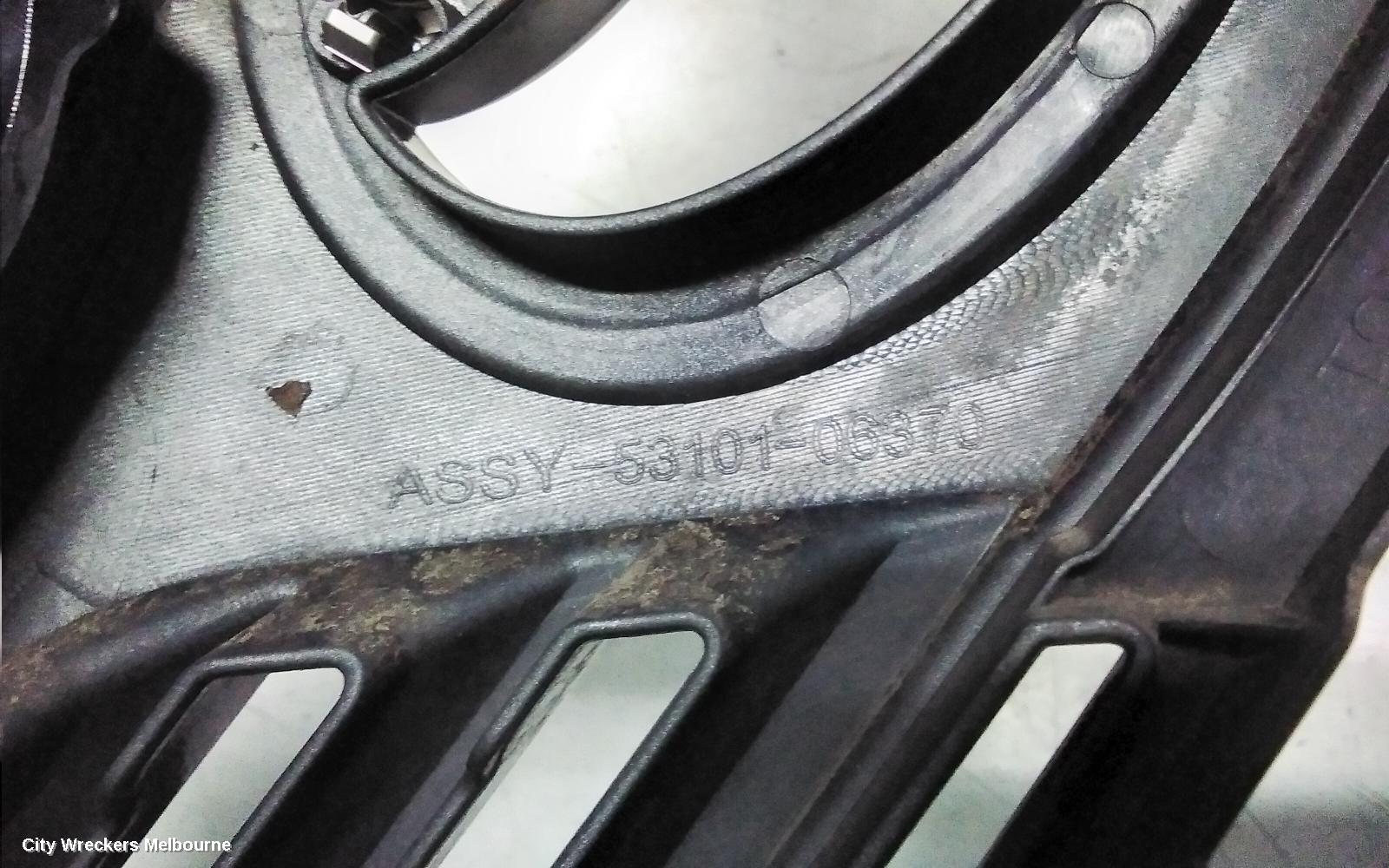 TOYOTA CAMRY GRILLE, RADIATOR GRILLE, ASV50, ALTISE, 3 LOUVRE TYPE, 11/2011 - 03/2015