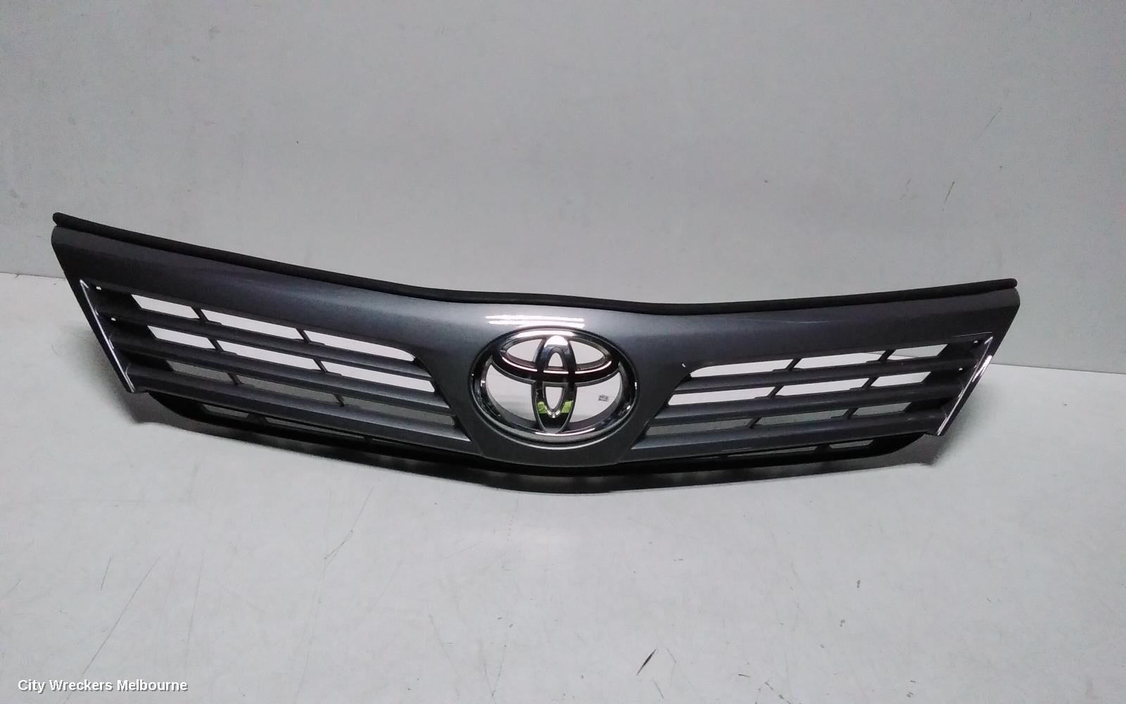 TOYOTA CAMRY GRILLE, RADIATOR GRILLE, ASV50, ALTISE, 3 LOUVRE TYPE, 11/2011 - 03/2015