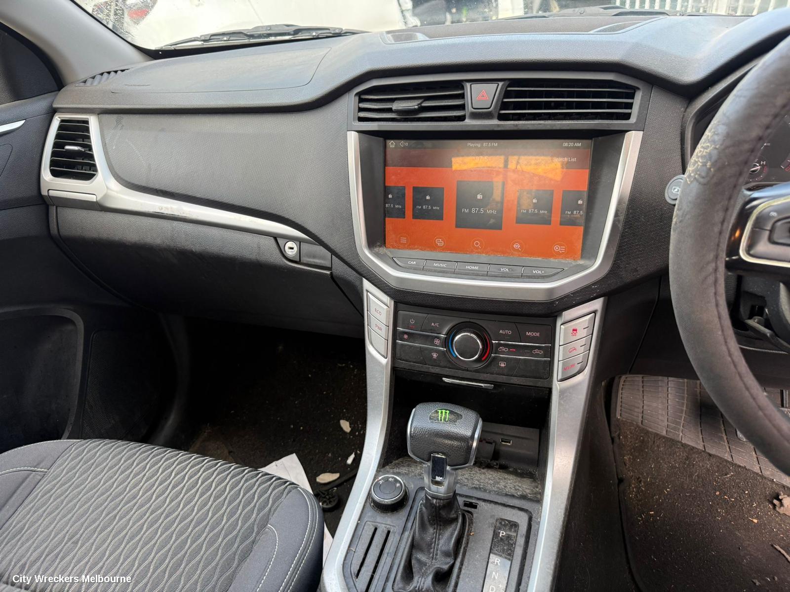 LDV T60 RADIO/CD/DVD/SAT/TV, SK8C, DISPLAY UNIT, 10IN, TOUCHSCREEN, 07/2017 - 07/2021