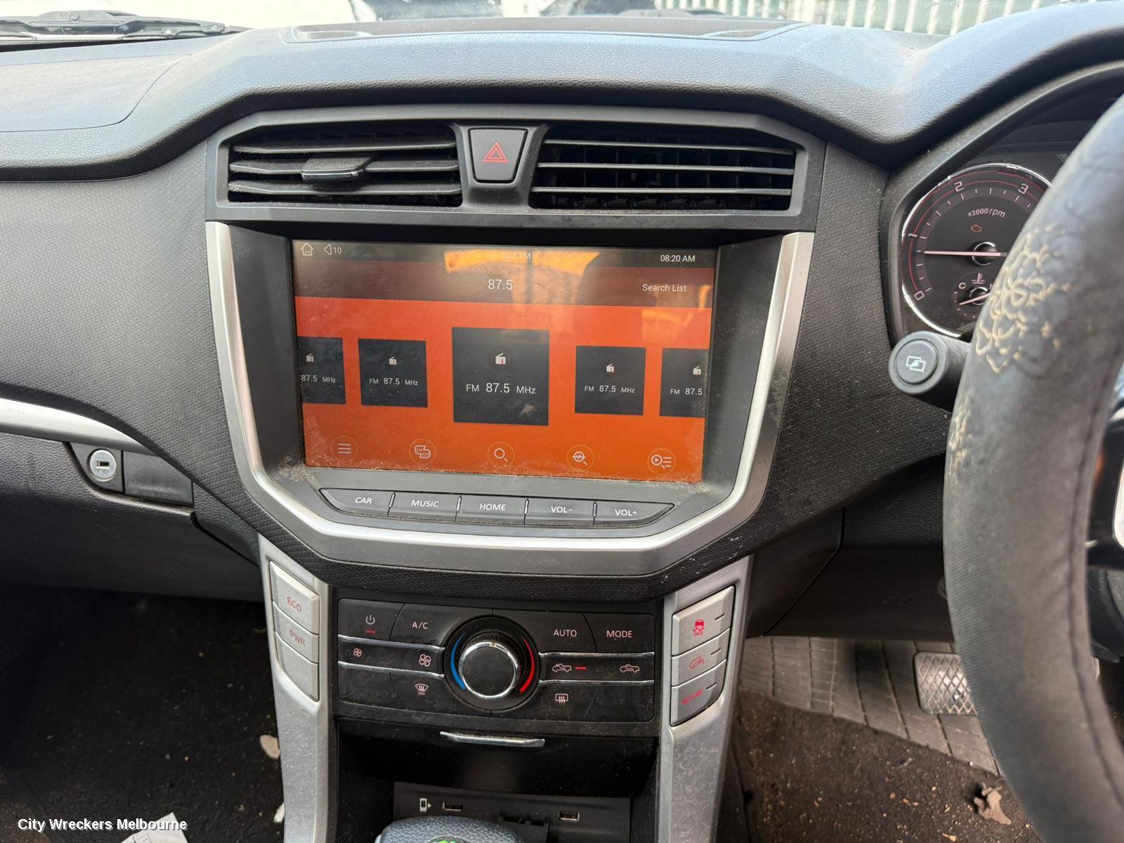 LDV T60 RADIO/CD/DVD/SAT/TV, SK8C, DISPLAY UNIT, 10IN, TOUCHSCREEN, 07/2017 - 07/2021