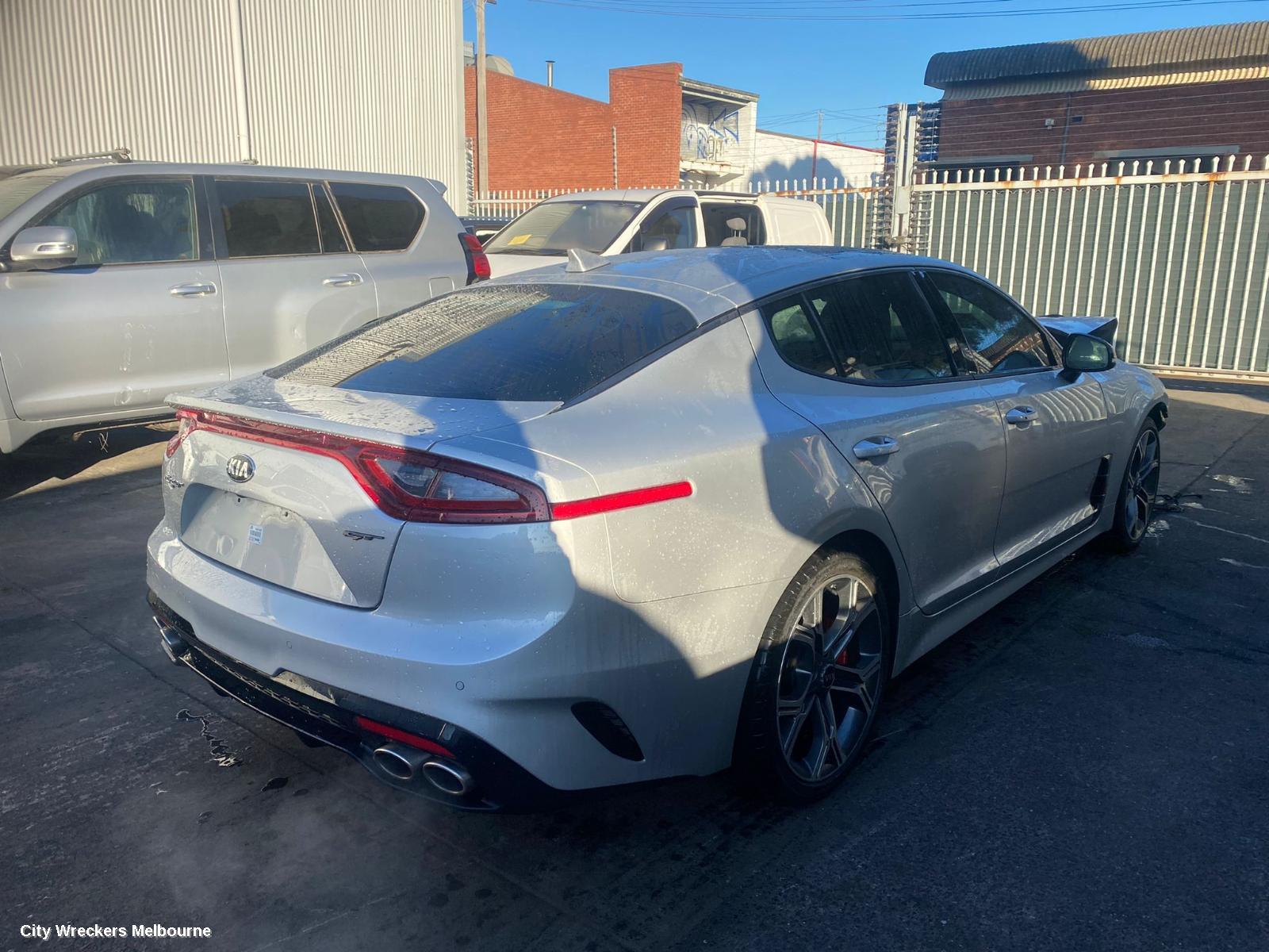 KIA STINGER HOODLINING, CK, 06/2017 - 04/2023