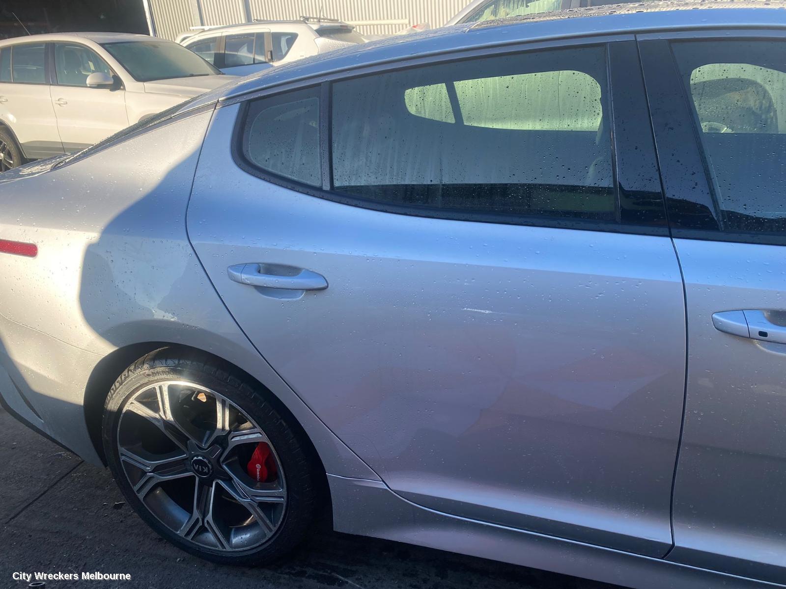 KIA STINGER COURTESY LIGHT, CK, 06/2017 - 04/2023