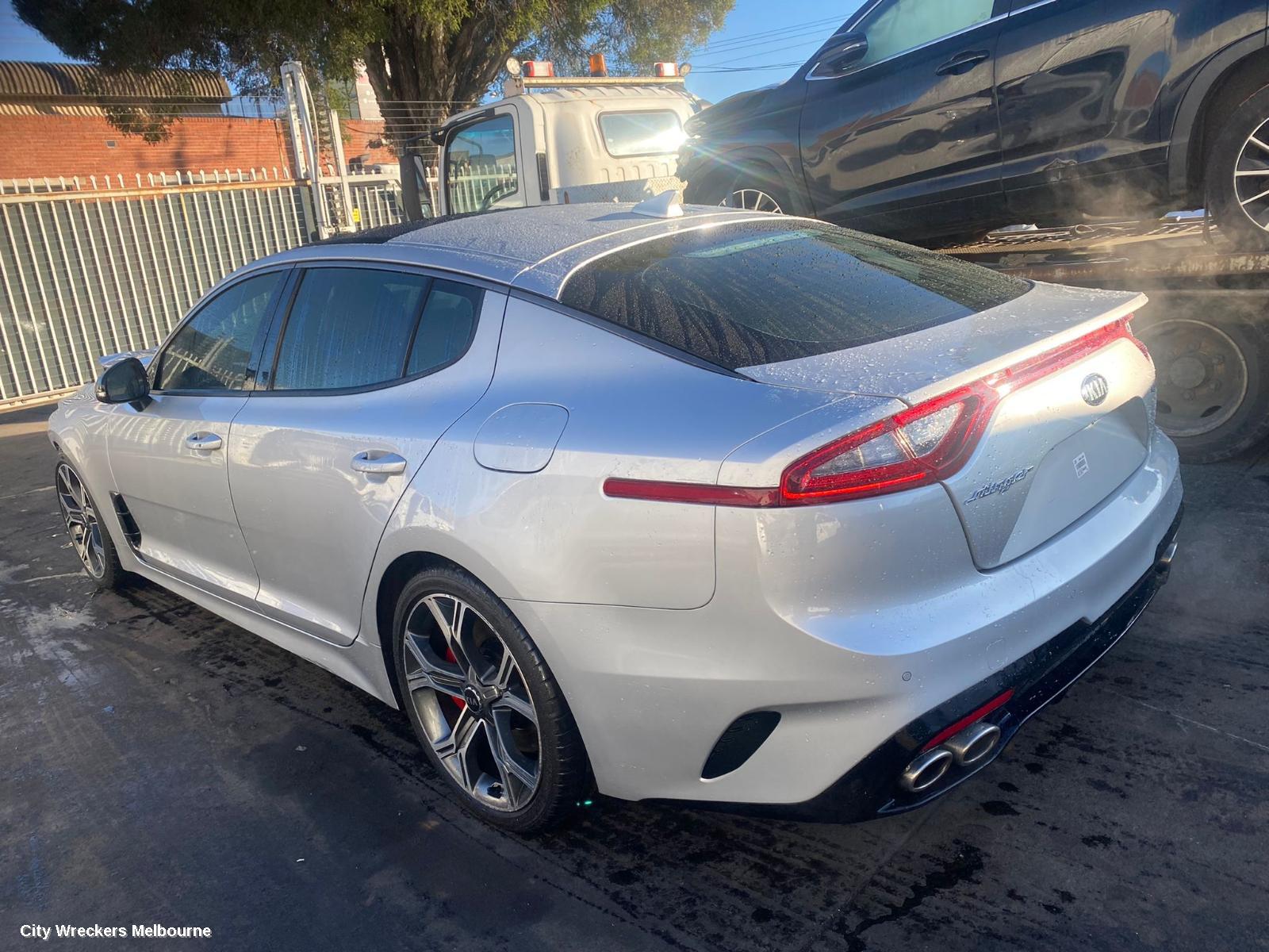 KIA STINGER HOODLINING, CK, 06/2017 - 04/2023