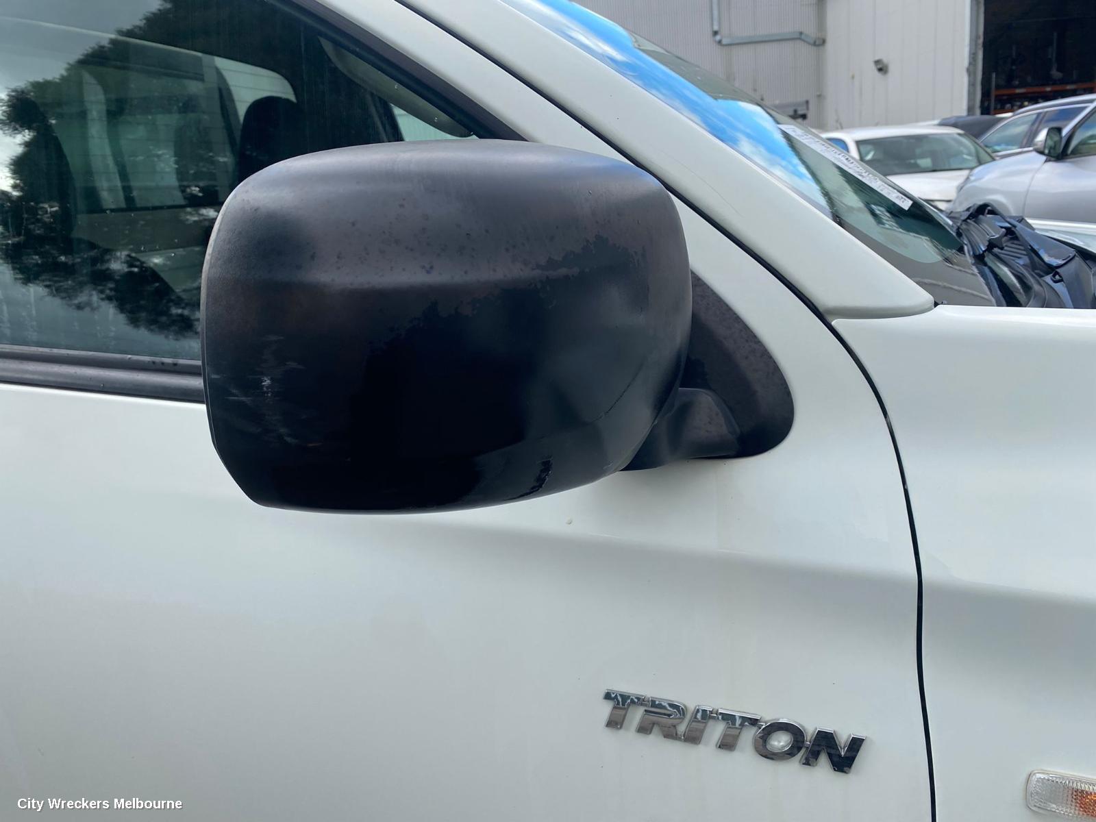 MITSUBISHI TRITON OVERFLOW BOTTLE, DIESEL, 2.4, 4N15, MQ-MR, 03/2015 ONWARDS