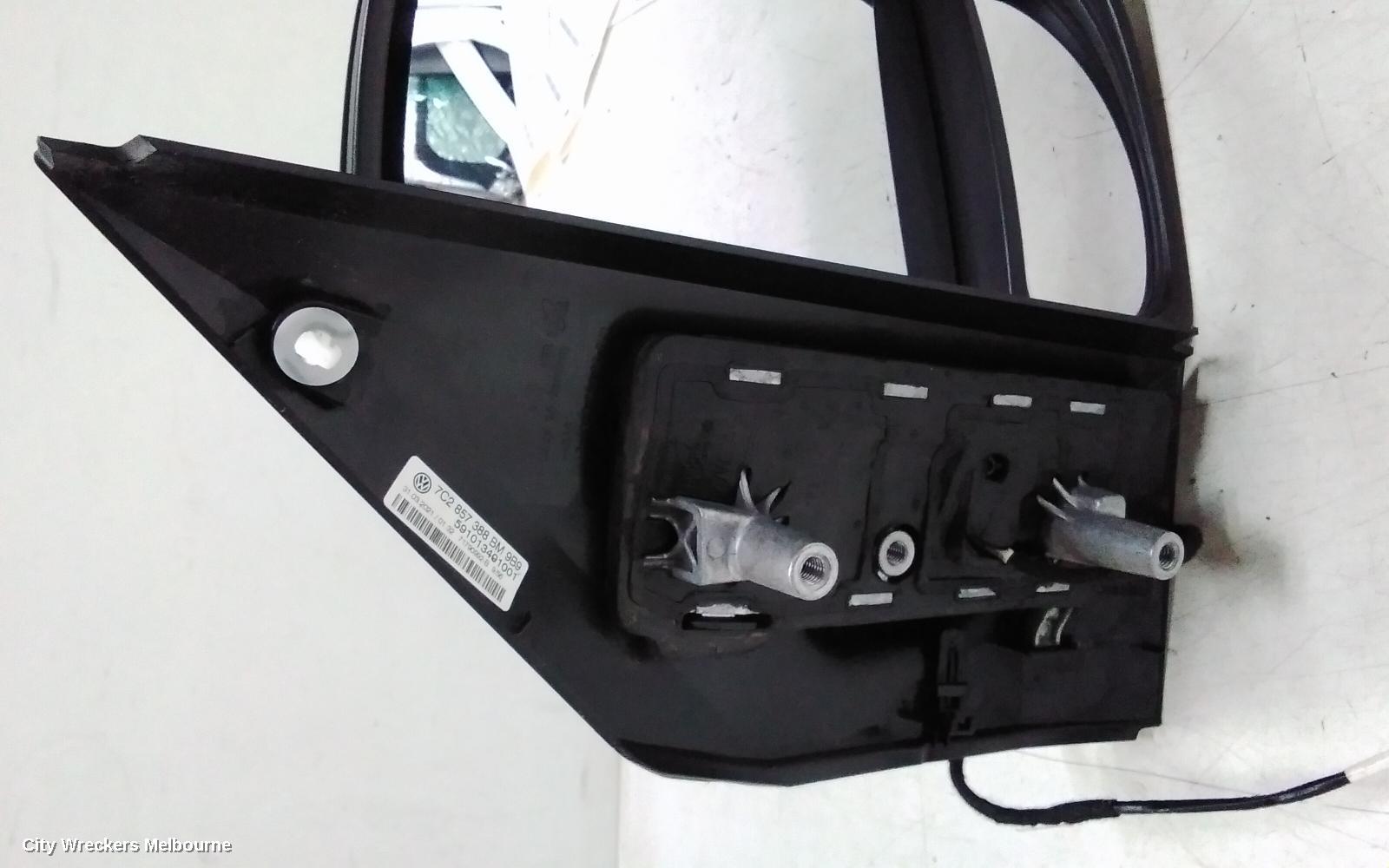 VOLKSWAGEN CRAFTER RIGHT DOOR MIRROR, SY1, W/ POWER FOLD TYPE, 08/2017 ONWARDS