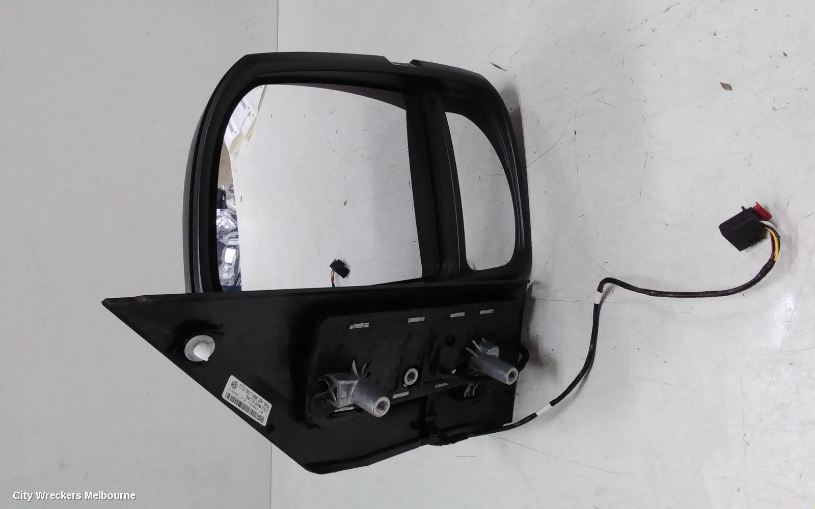 VOLKSWAGEN CRAFTER RIGHT DOOR MIRROR, SY1, W/ POWER FOLD TYPE, 08/2017 ONWARDS