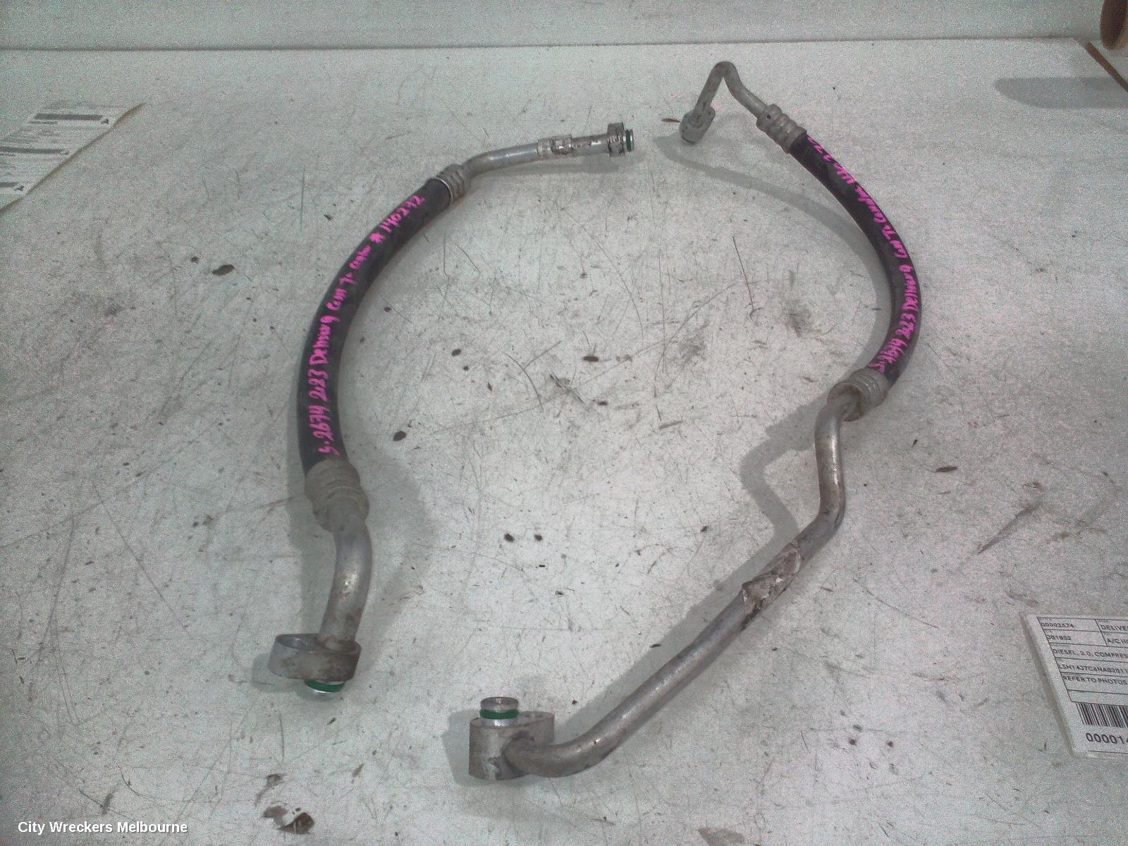 LDV DELIVER 9 A/C HOSES, DIESEL, 2.0, COMPRESSOR TO CONDENSER, 07/2020 ONWARDS