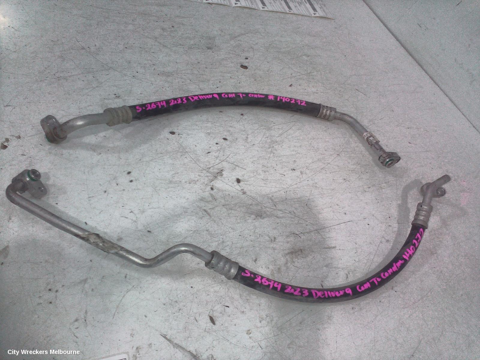 LDV DELIVER 9 A/C HOSES, DIESEL, 2.0, COMPRESSOR TO CONDENSER, 07/2020 ONWARDS