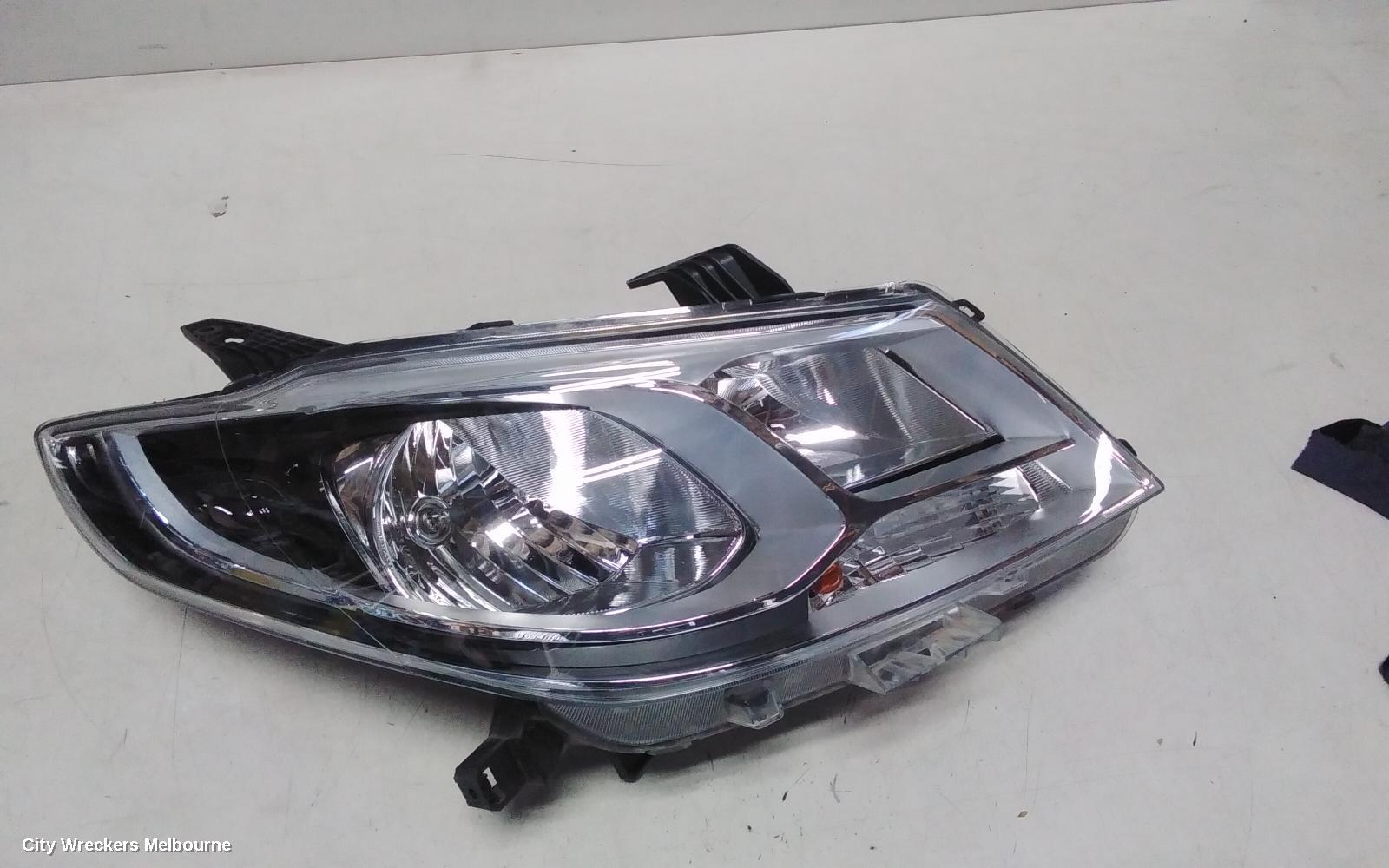 LDV G10 RIGHT HEADLAMP, SV7C, W/ HALOGEN TYPE, VAN, 04/2015 ONWARDS
