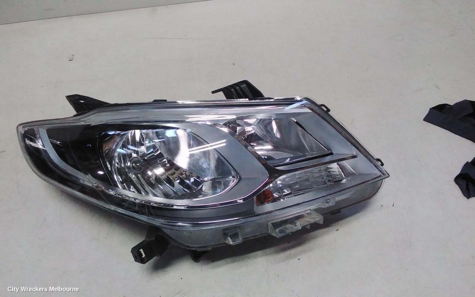 LDV G10 RIGHT HEADLAMP, SV7C, W/ HALOGEN TYPE, VAN, 04/2015 ONWARDS