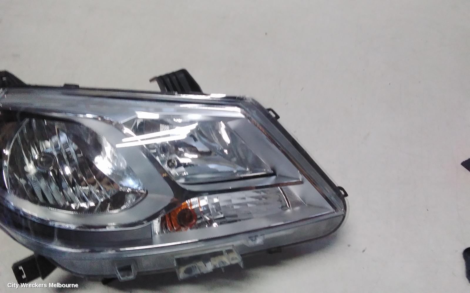 LDV G10 RIGHT HEADLAMP, SV7C, W/ HALOGEN TYPE, VAN, 04/2015 ONWARDS