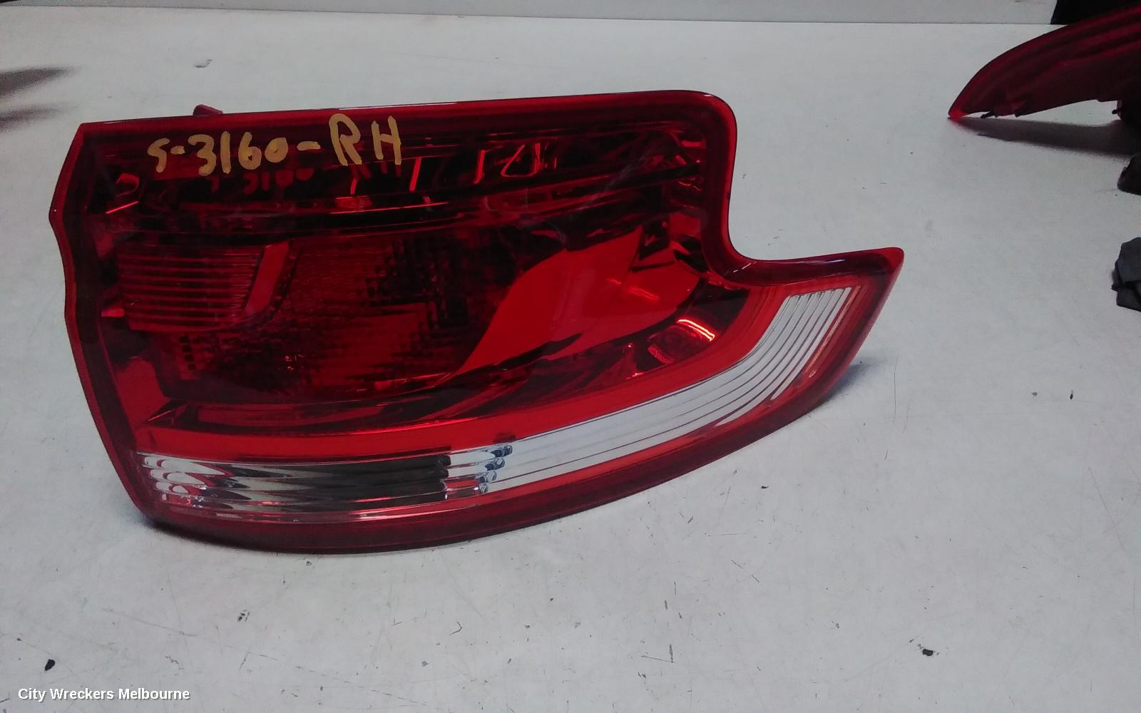 LDV G10 RIGHT TAILLIGHT, SV7C, IN BODY, W/ HALOGEN TYPE, TAILGATE, VAN, 04/2015 ONWARDS