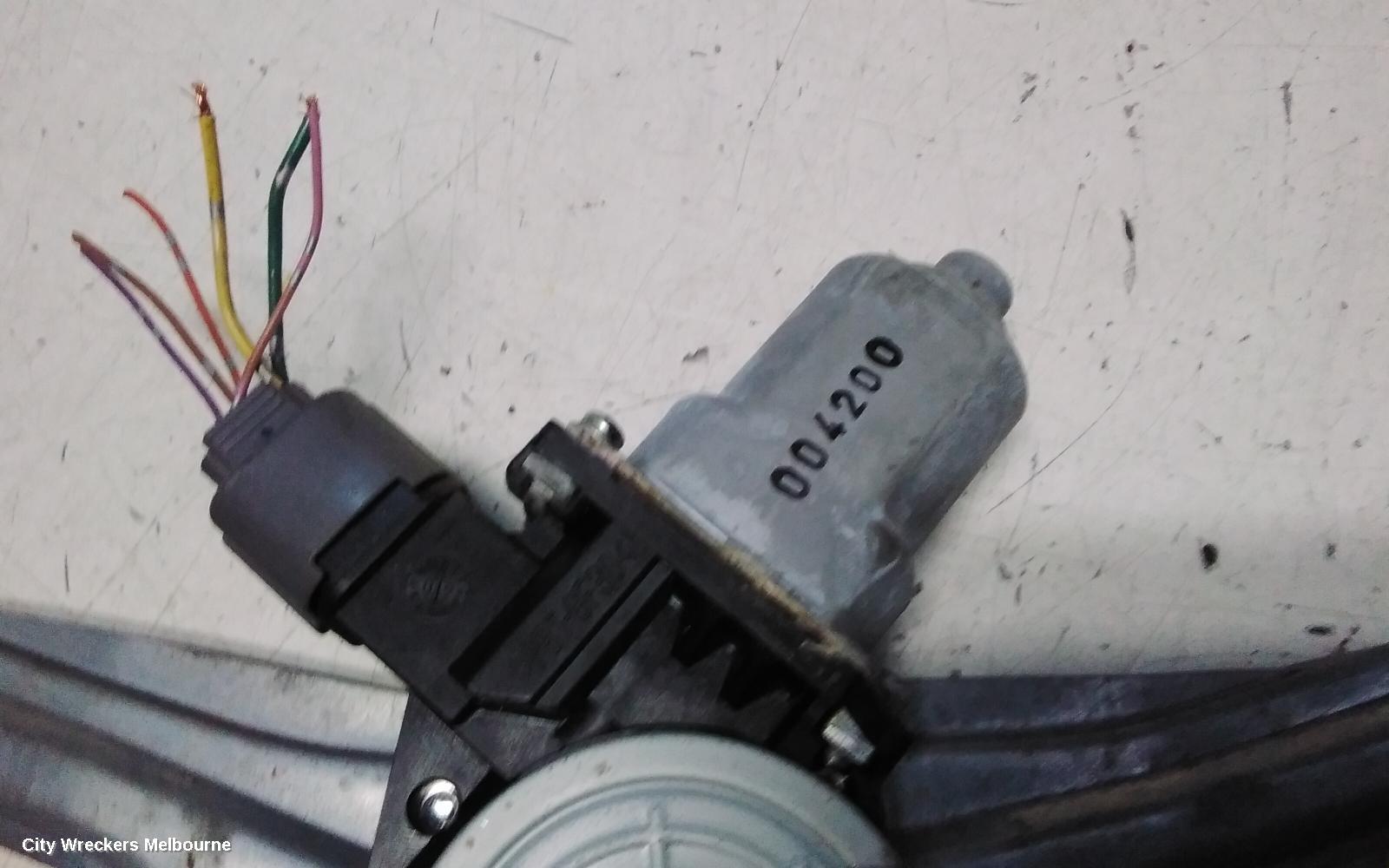 HONDA CIVIC RIGHT FRONT WINDOW REG/MOTOR, 8TH GEN, SEDAN, 02/2006 - 12/2011