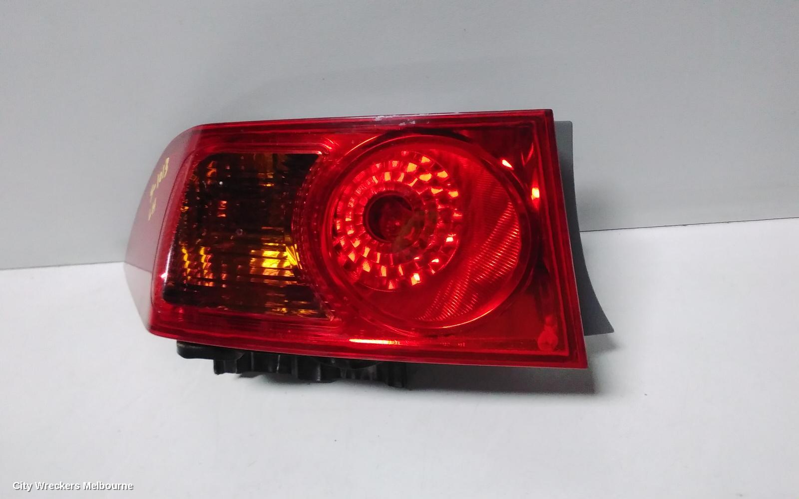 HONDA ACCORD LEFT TAILLIGHT, 7TH GEN, CL/EURO (VIN JHMCL), SEDAN, 06/2003 - 11/2005