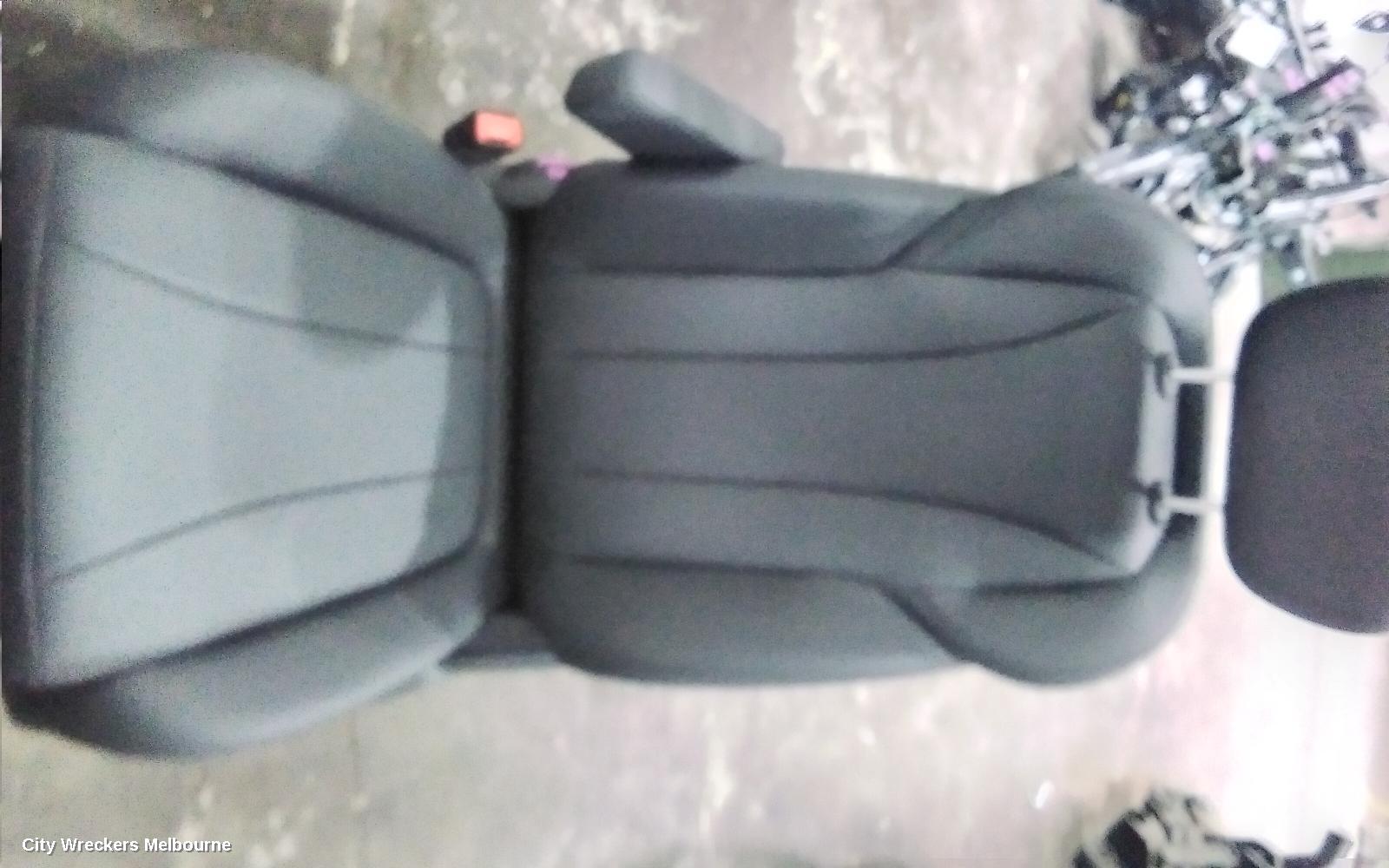LDV G10 FRONT SEAT, LH FRONT, SV7C, VAN, LEATHER, 04/2015 ONWARDS