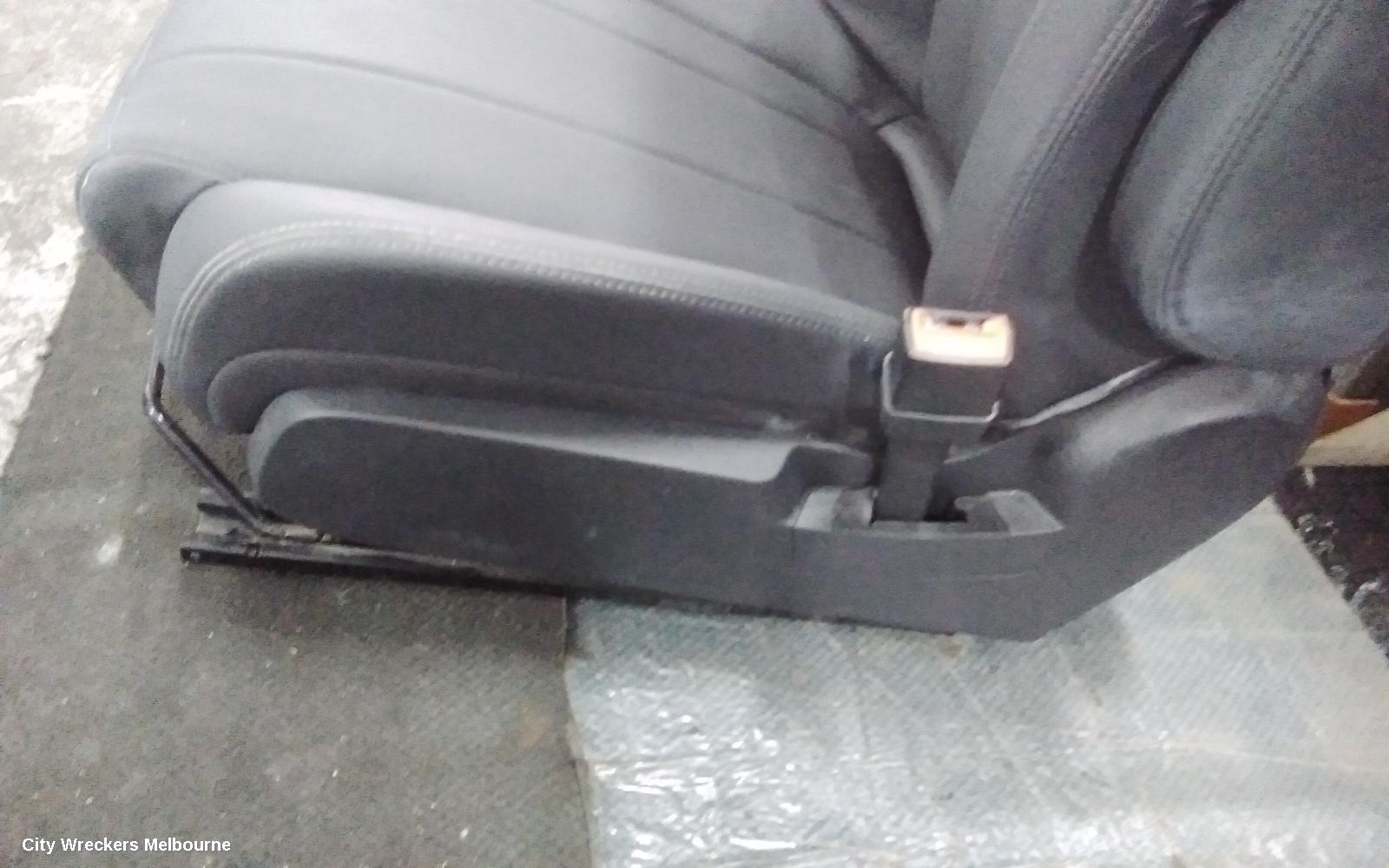 LDV G10 FRONT SEAT, RH FRONT, SV7C, VAN, LEATHER, 04/2015 ONWARDS