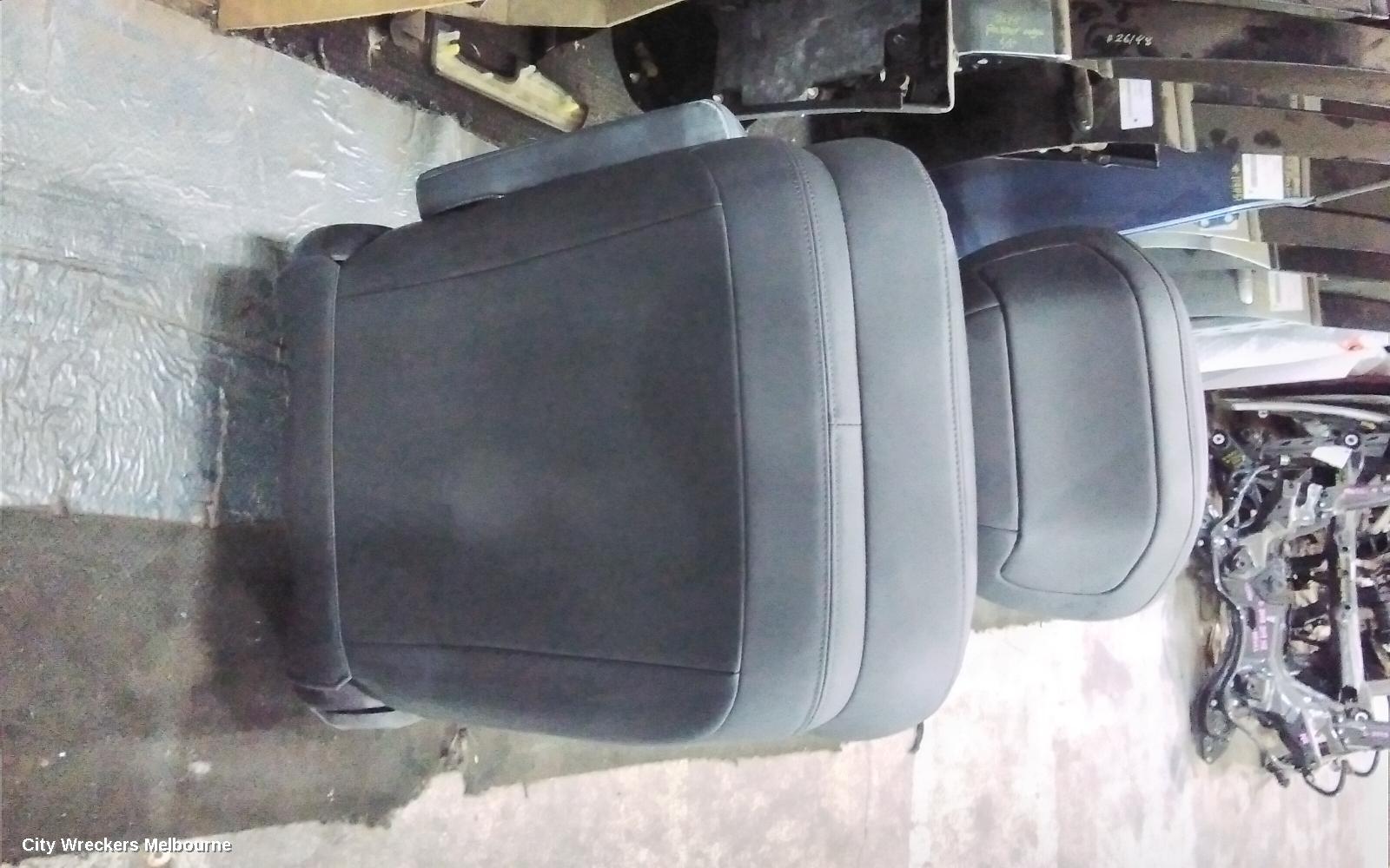 LDV G10 FRONT SEAT, RH FRONT, SV7C, VAN, LEATHER, 04/2015 ONWARDS