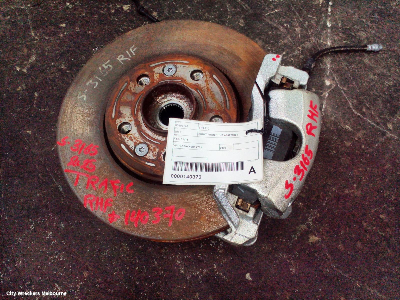 RENAULT TRAFIC RIGHT FRONT HUB ASSEMBLY, X82, 01/2015 ONWARDS