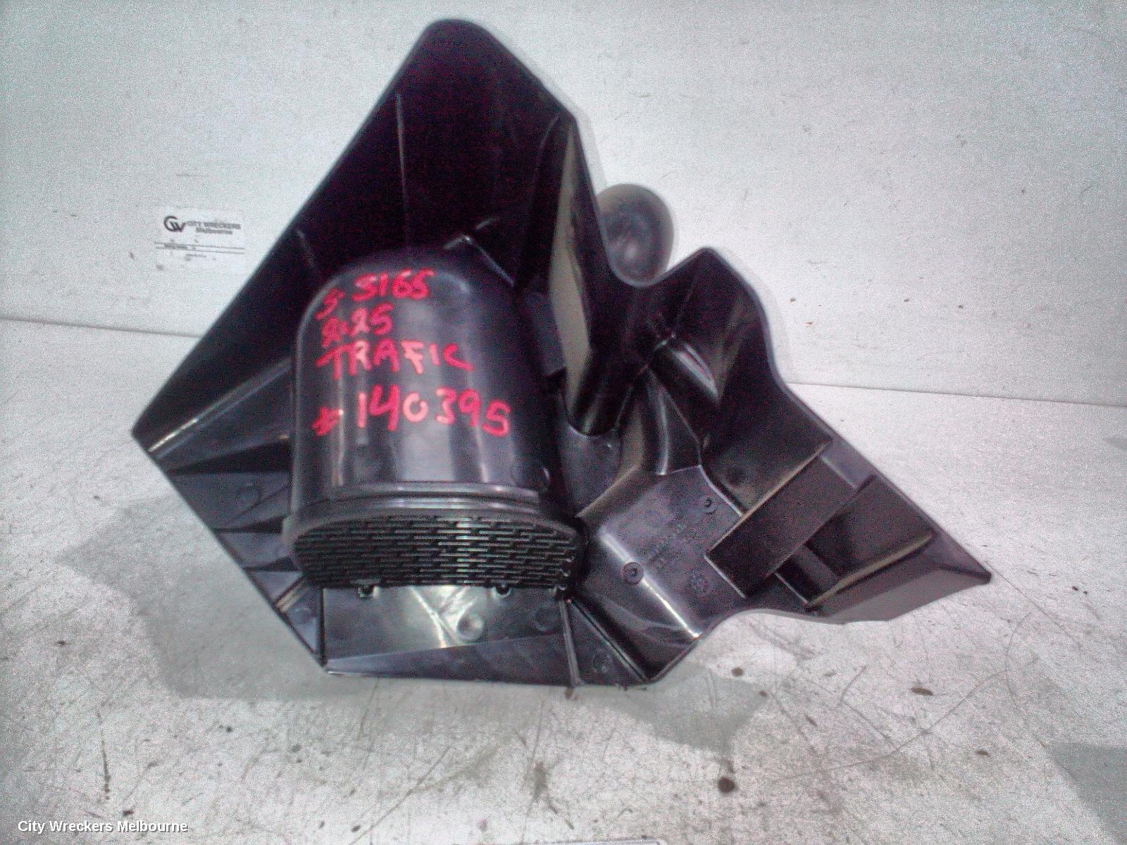 RENAULT TRAFIC AIR CLEANER/BOX, AIR CLEANER, X82, 2.0, DIESEL, 01/2015 ONWARDS