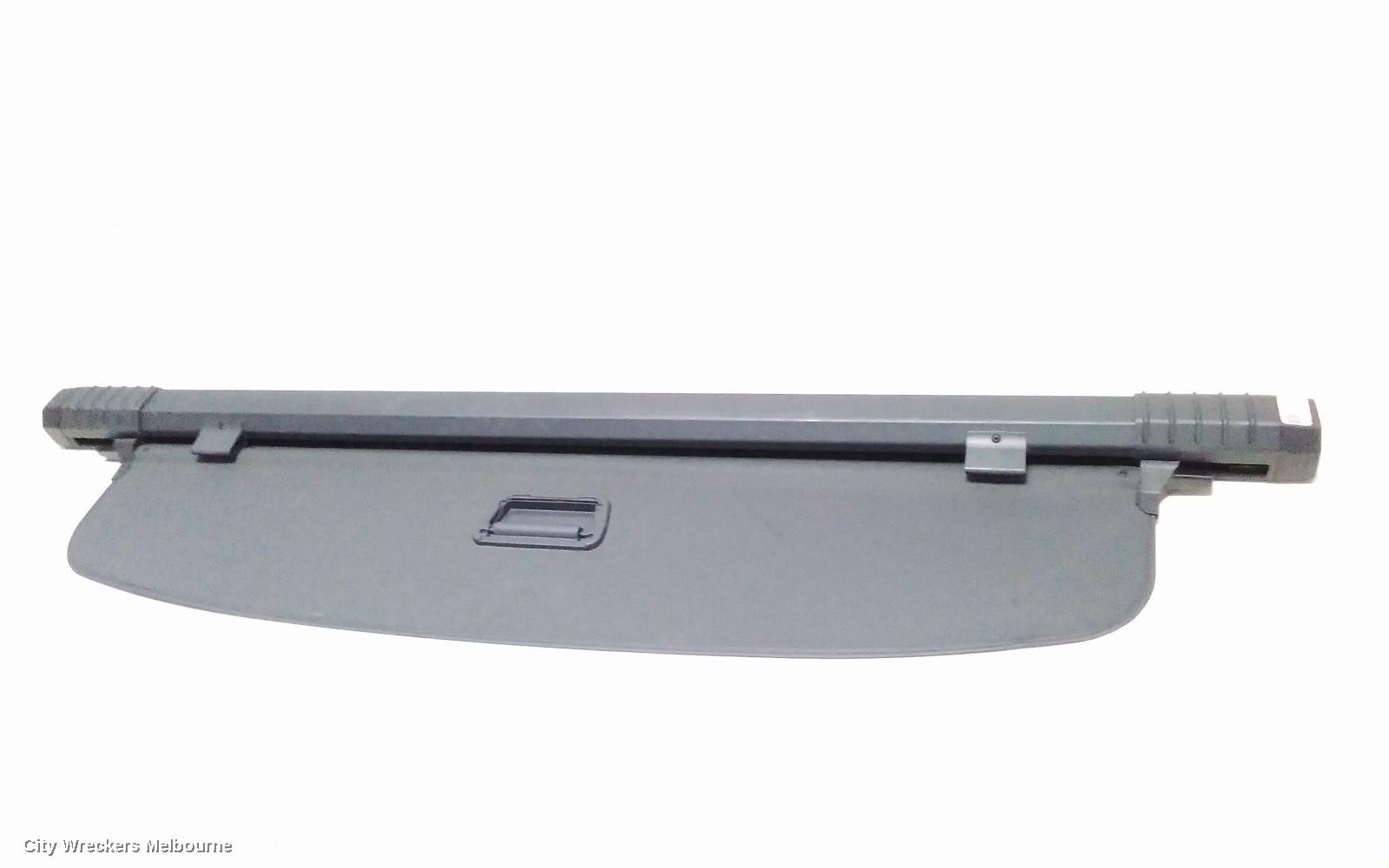 RENAULT KALEOS PARCEL SHELF CARGO BLIND, XZG, 05/2016 ONWARDS