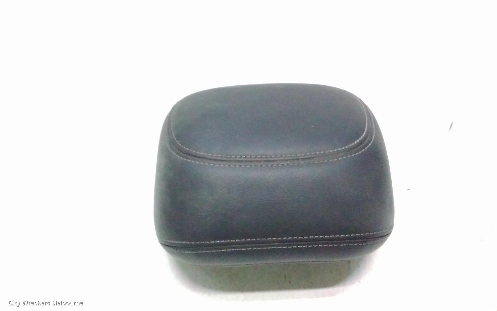 RENAULT KALEOS HEADREST, XZG, 05/2016 ONWARDS