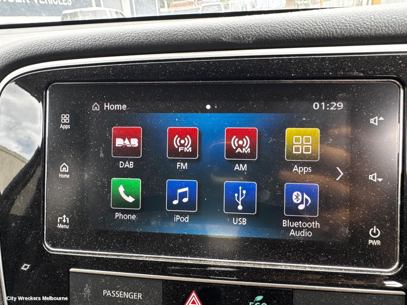 MITSUBISHI OUTLANDER RADIO/CD/DVD/SAT/TV, DISPLAY/HEAD UNIT, NON SAT NAV TYPE, ZK-ZL, 08/2016 - 07/2020