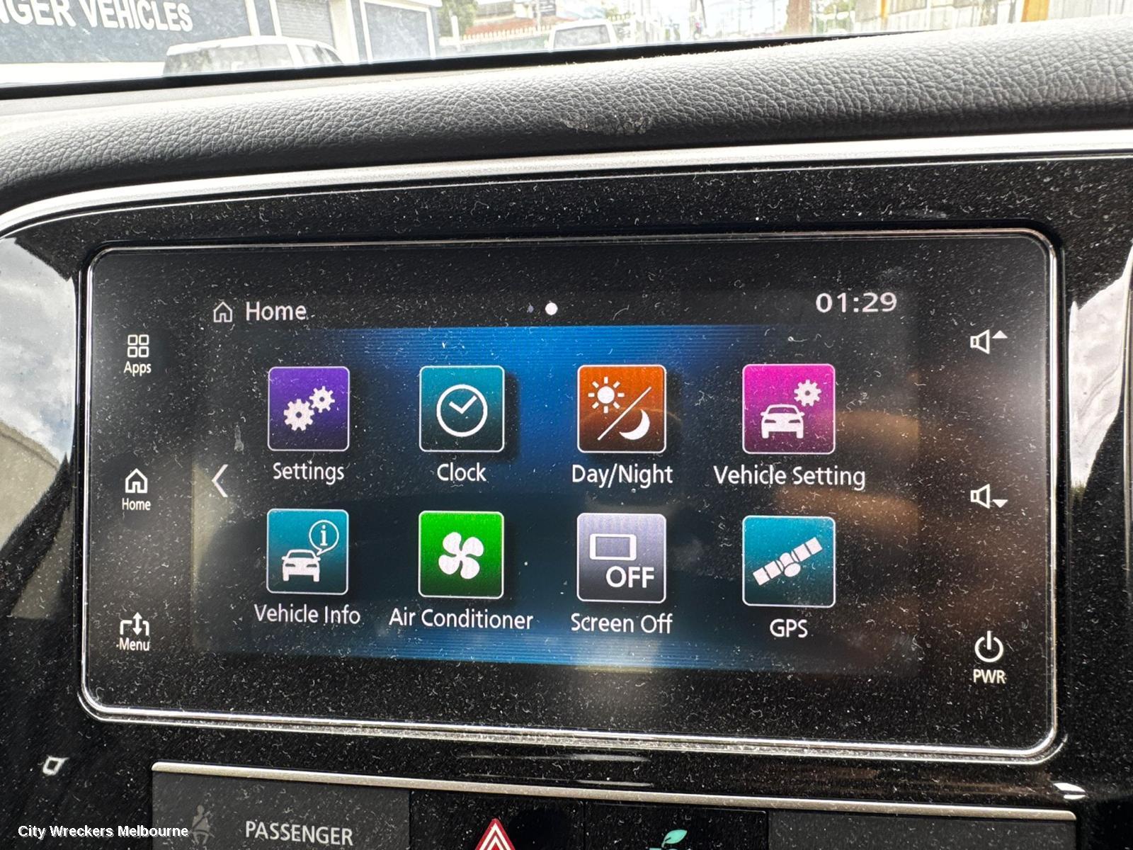 MITSUBISHI OUTLANDER RADIO/CD/DVD/SAT/TV, DISPLAY/HEAD UNIT, NON SAT NAV TYPE, ZK-ZL, 08/2016 - 07/2020