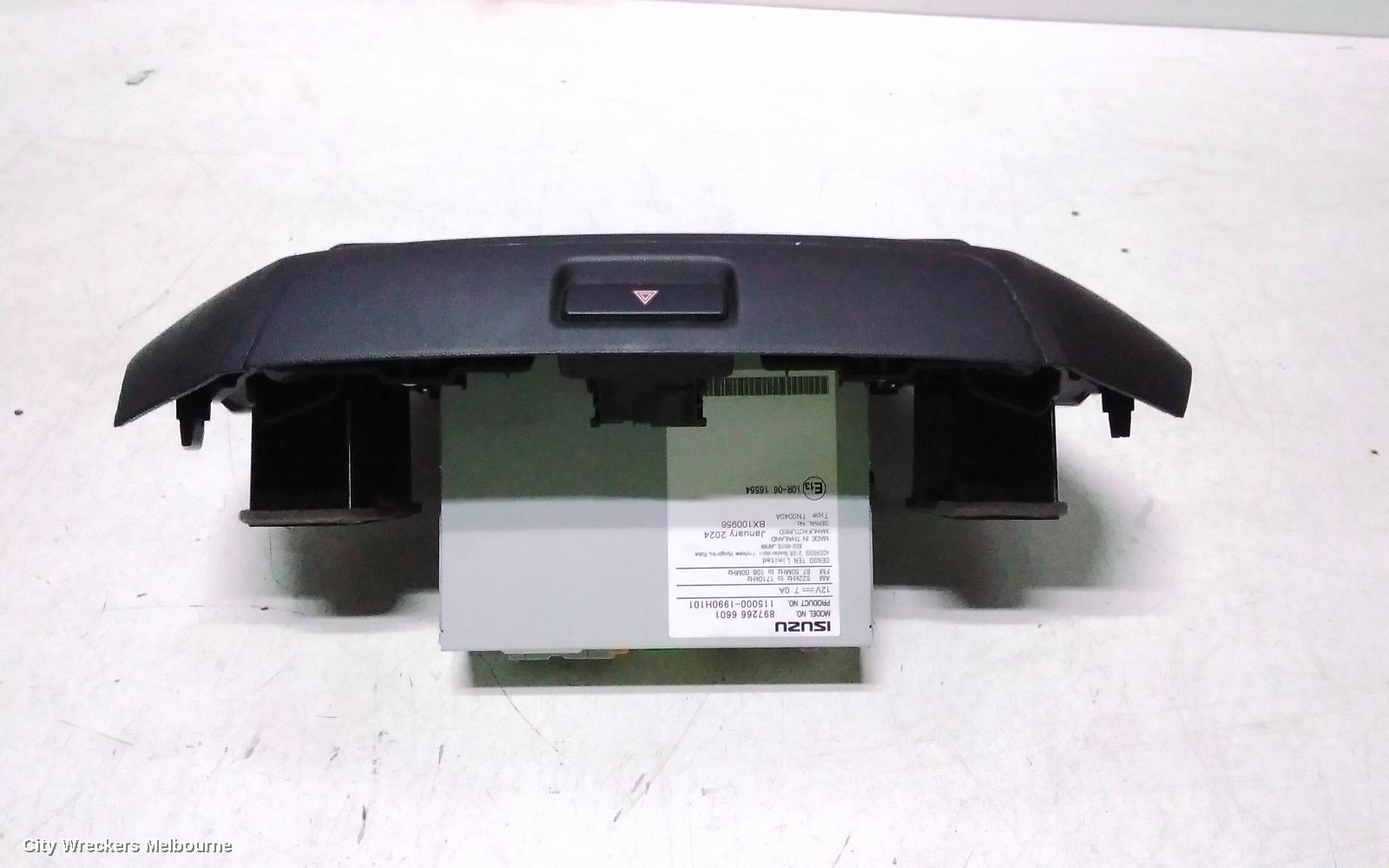 ISUZU DMAX RADIO/CD/DVD/SAT/TV, DISPLAY UNIT, 8IN TOUCHSCREEN, RG, 11/2023 ONWARDS