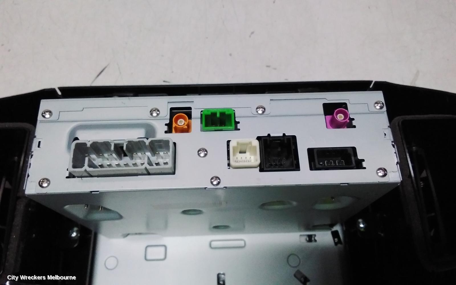 ISUZU DMAX RADIO/CD/DVD/SAT/TV, DISPLAY UNIT, 8IN TOUCHSCREEN, RG, 11/2023 ONWARDS