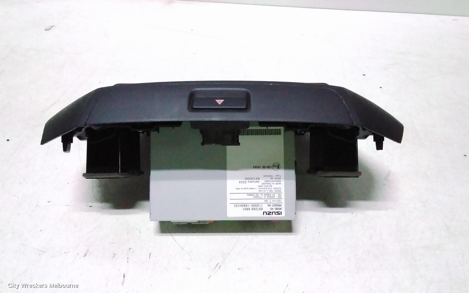 ISUZU DMAX RADIO/CD/DVD/SAT/TV, DISPLAY UNIT, 8IN TOUCHSCREEN, RG, 11/2023 ONWARDS