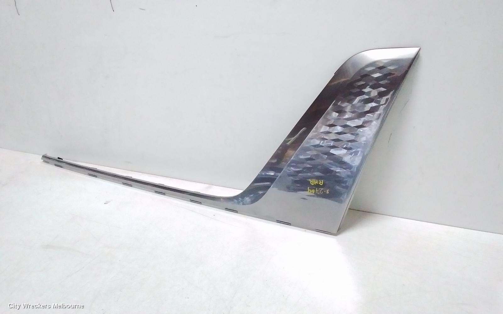 KIA CARNIVAL/GRAND CARNIVAL DOOR MOULD, RHR CHROME MOULD: 140525, KA4, REAR DOOR MOULD (RH SIDE), 10/2020 ONWARDS
