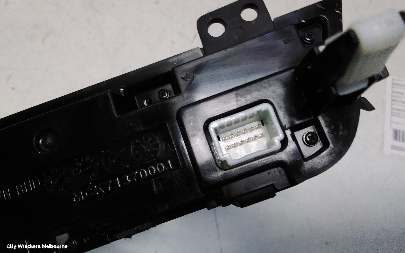 KIA CARNIVAL/GRAND CARNIVAL COMBINATION SWITCH, MULTIMEDIA CONTROL SWITCH, KA4, 10/2020 ONWARDS